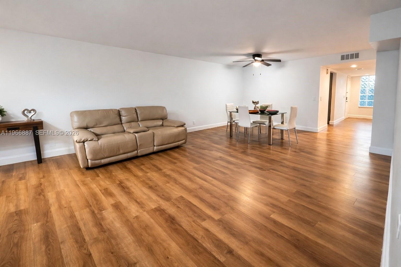 16571 Blatt Blvd #204, Weston FL 33326