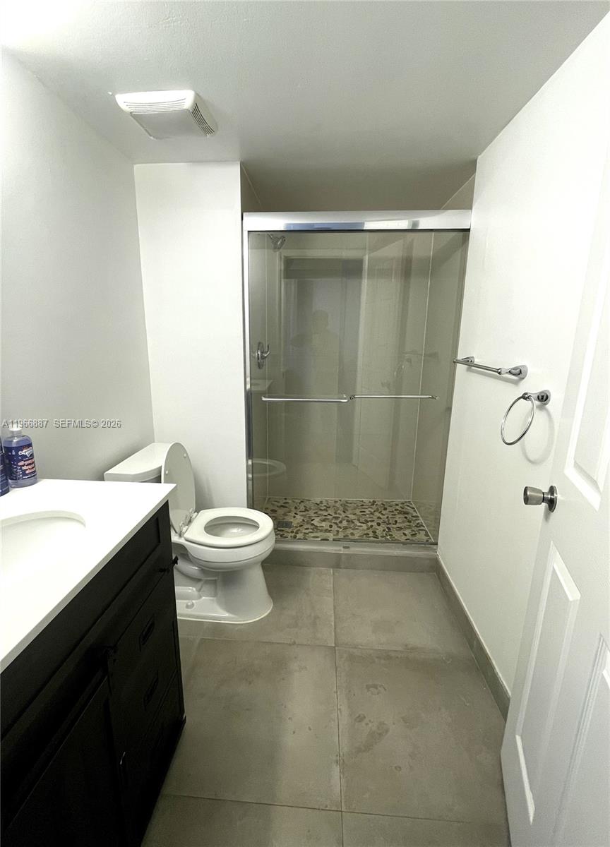 16571 Blatt Blvd #204, Weston FL 33326