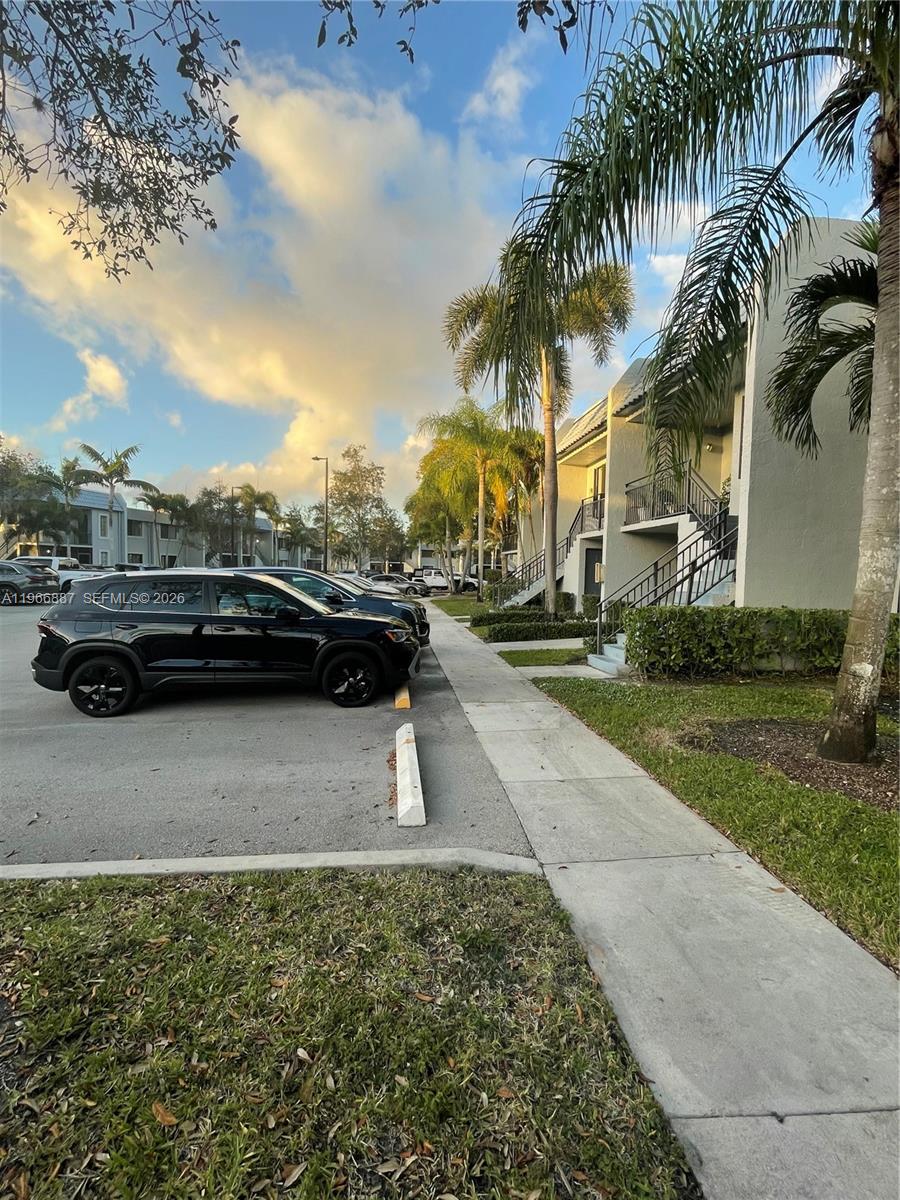 16571 Blatt Blvd #204, Weston FL 33326