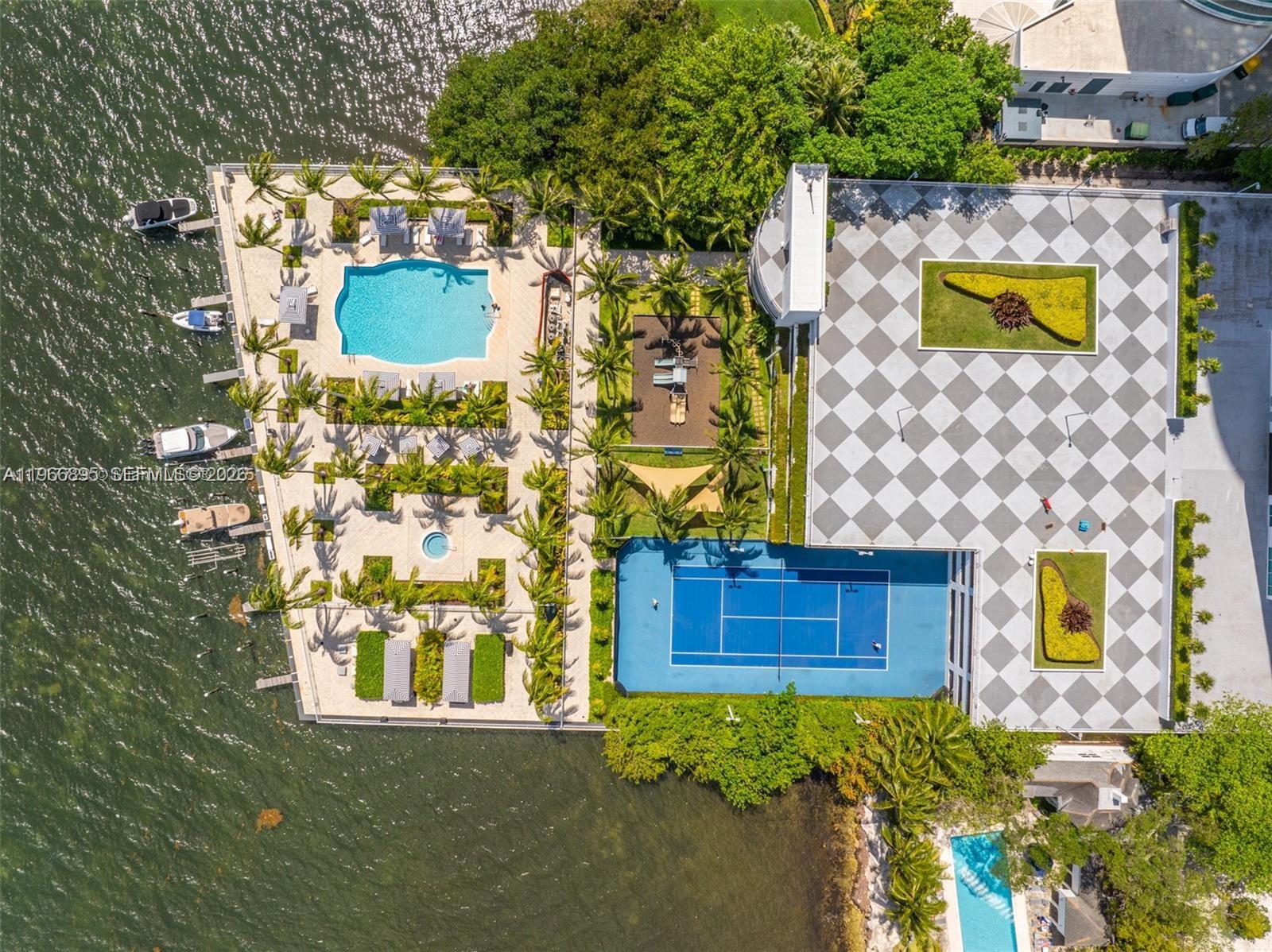 2101 Brickell Ave #305, Miami FL 33129