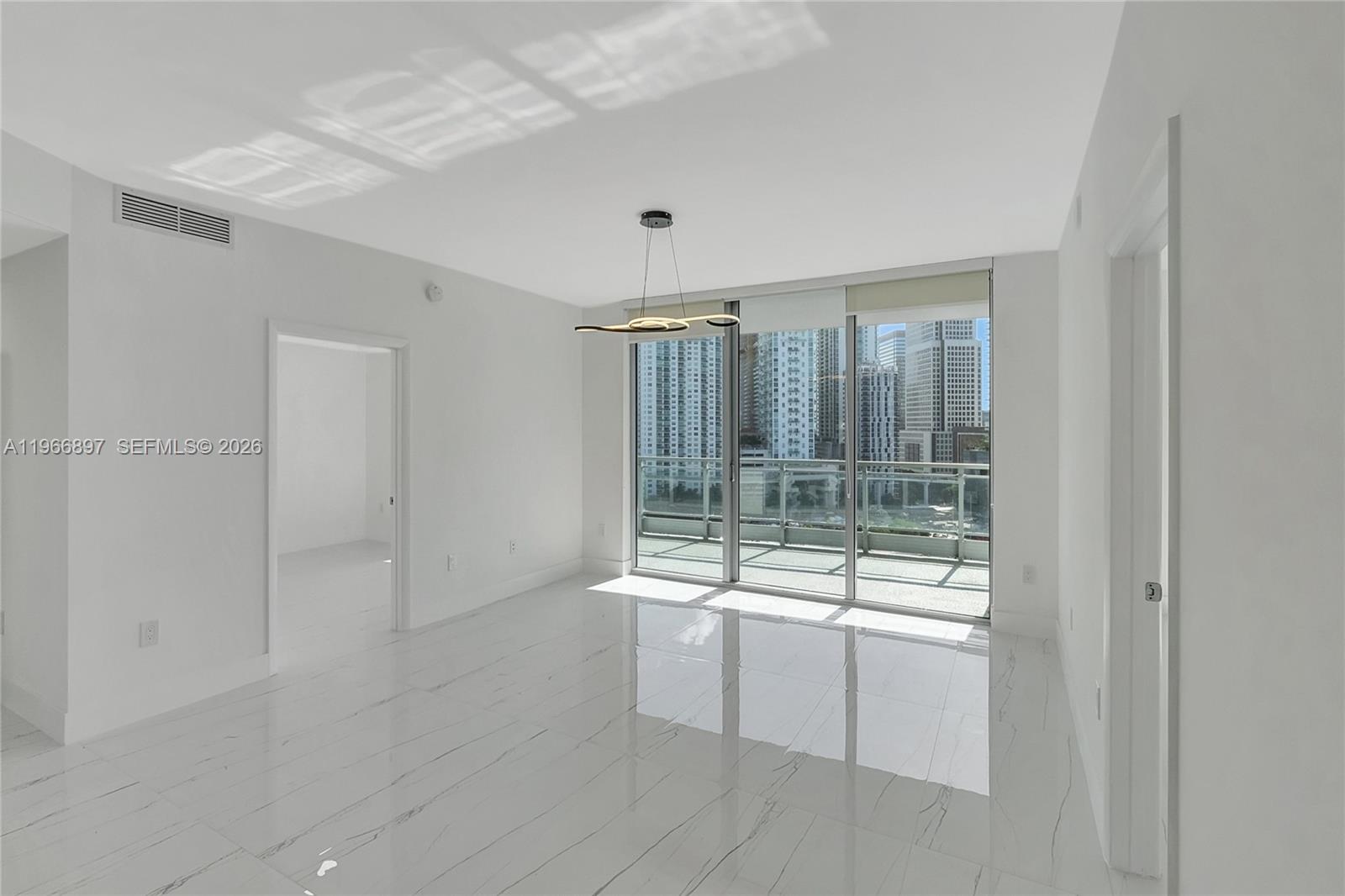90 SW 3rd St #1602, Miami FL 33130