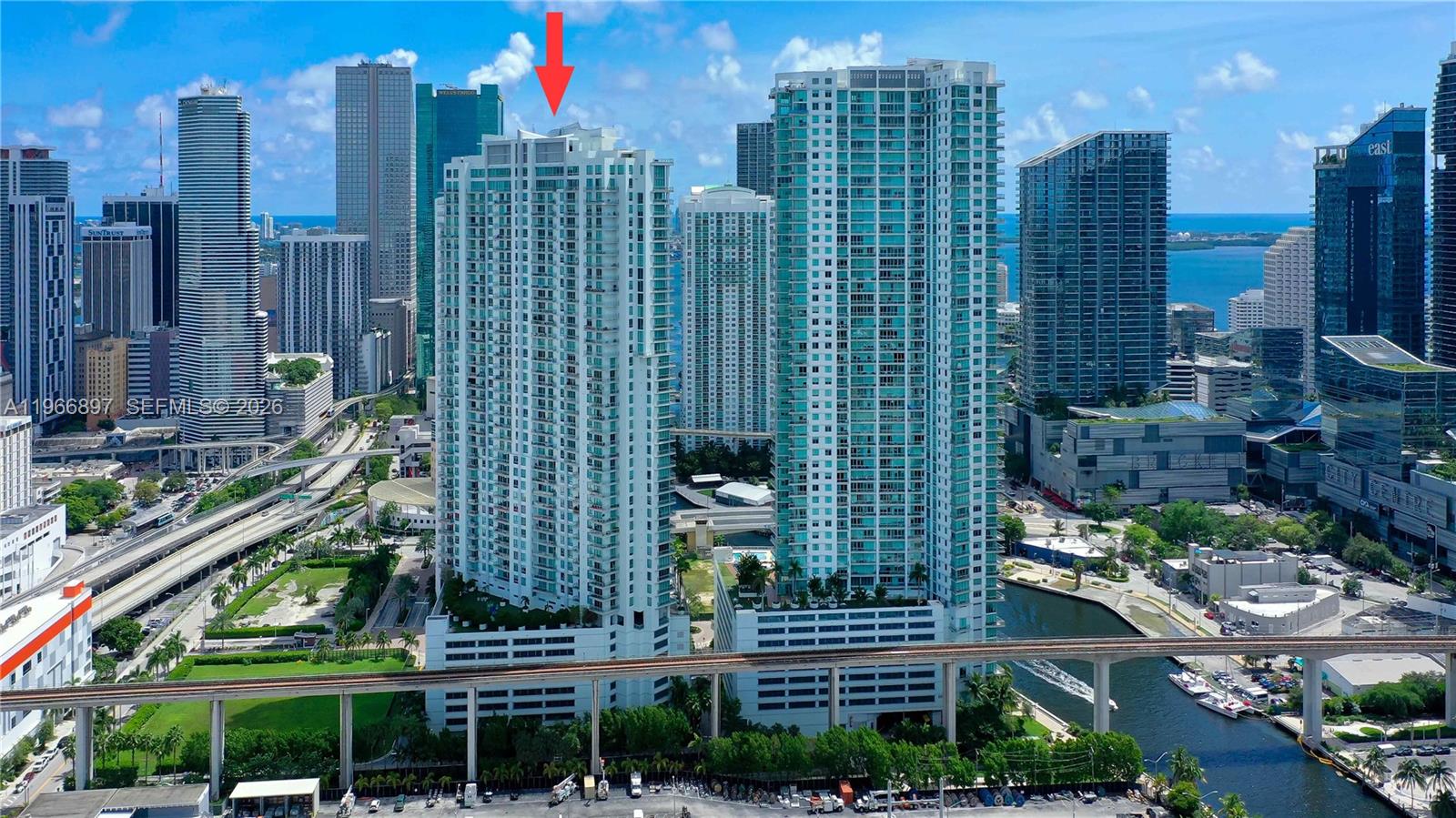 90 SW 3rd St #1602, Miami FL 33130