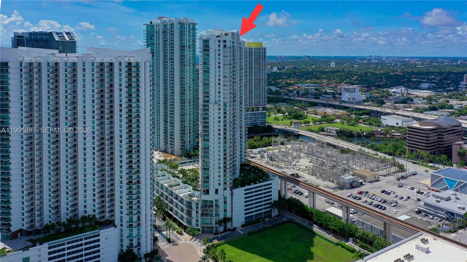 90 SW 3rd St #1602, Miami FL 33130
