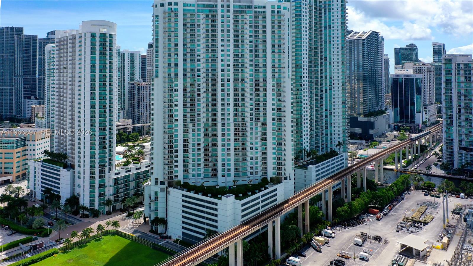 90 SW 3rd St #1602, Miami FL 33130