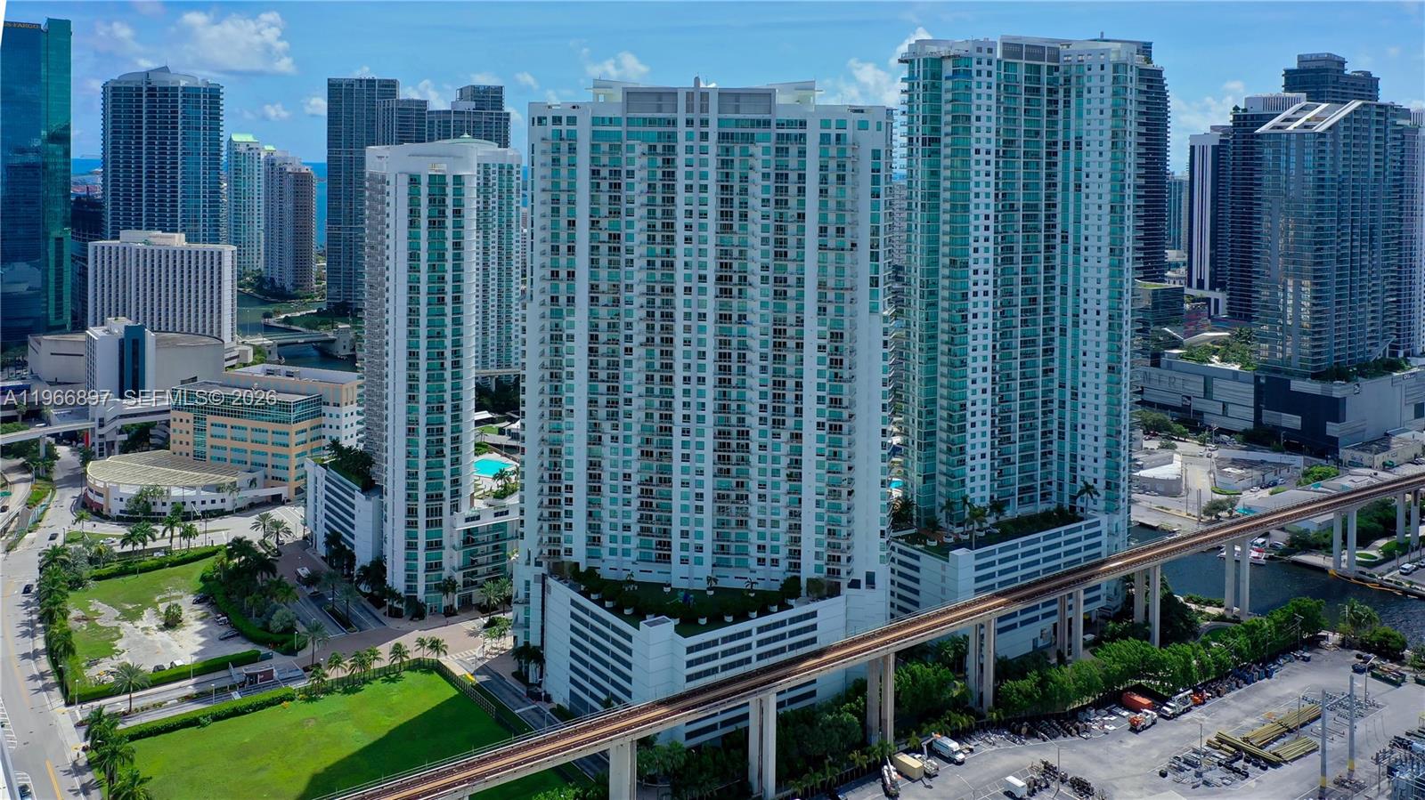 90 SW 3rd St #1602, Miami FL 33130