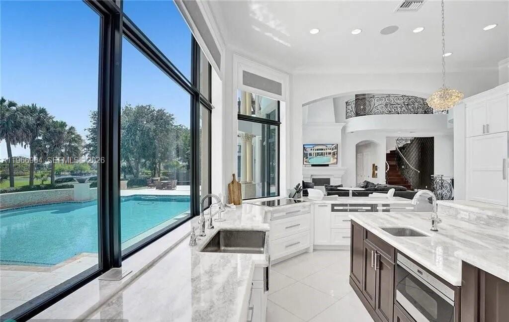 7130 Lemon Grass Dr, Parkland FL 33076