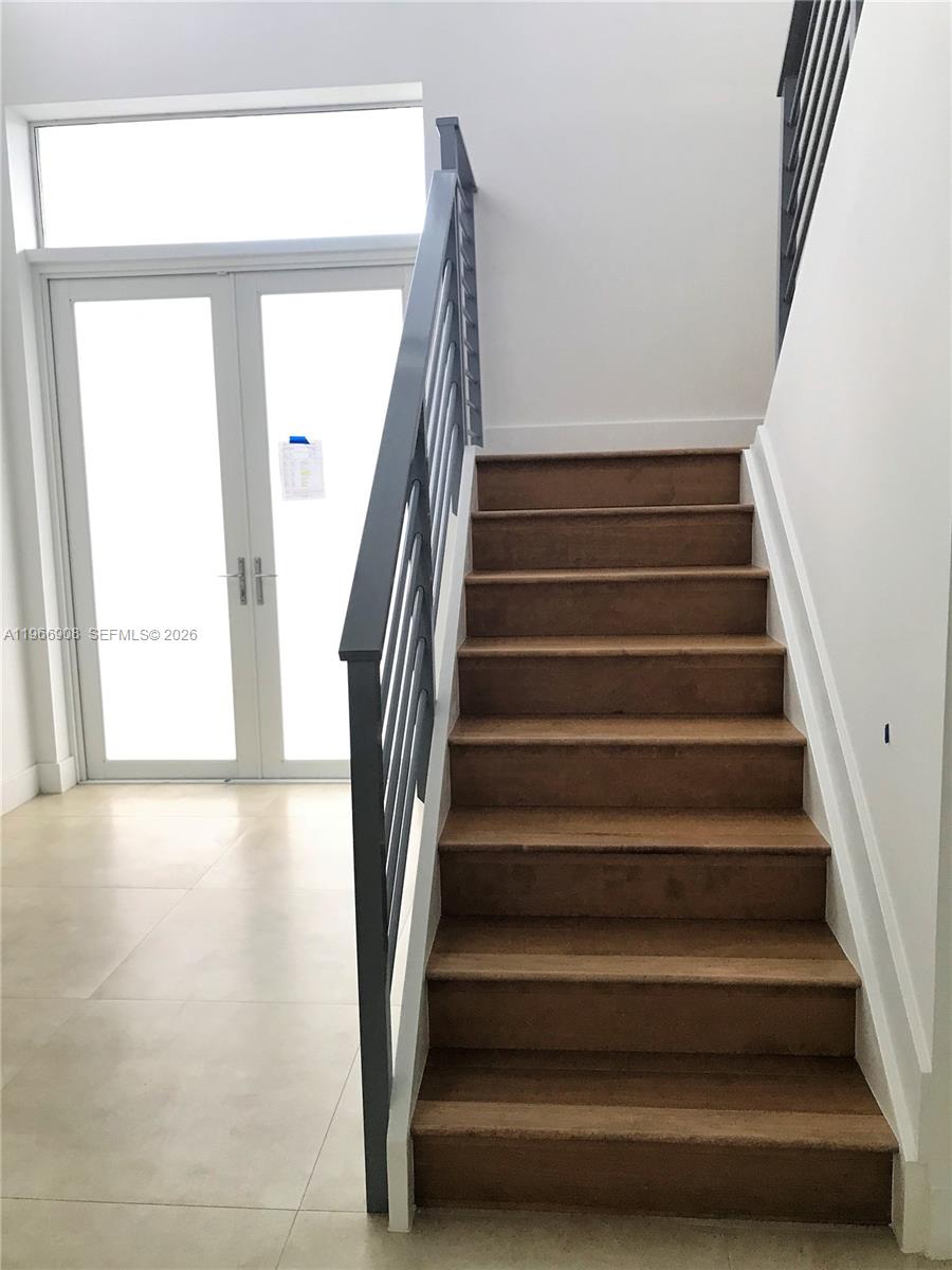 10055 NW 75th St, Doral FL 33178