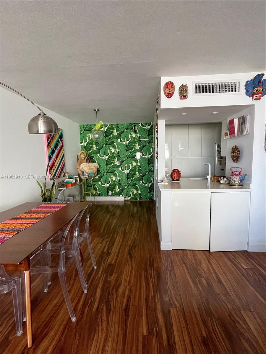1200 West Ave #1418, Miami Beach FL 33139