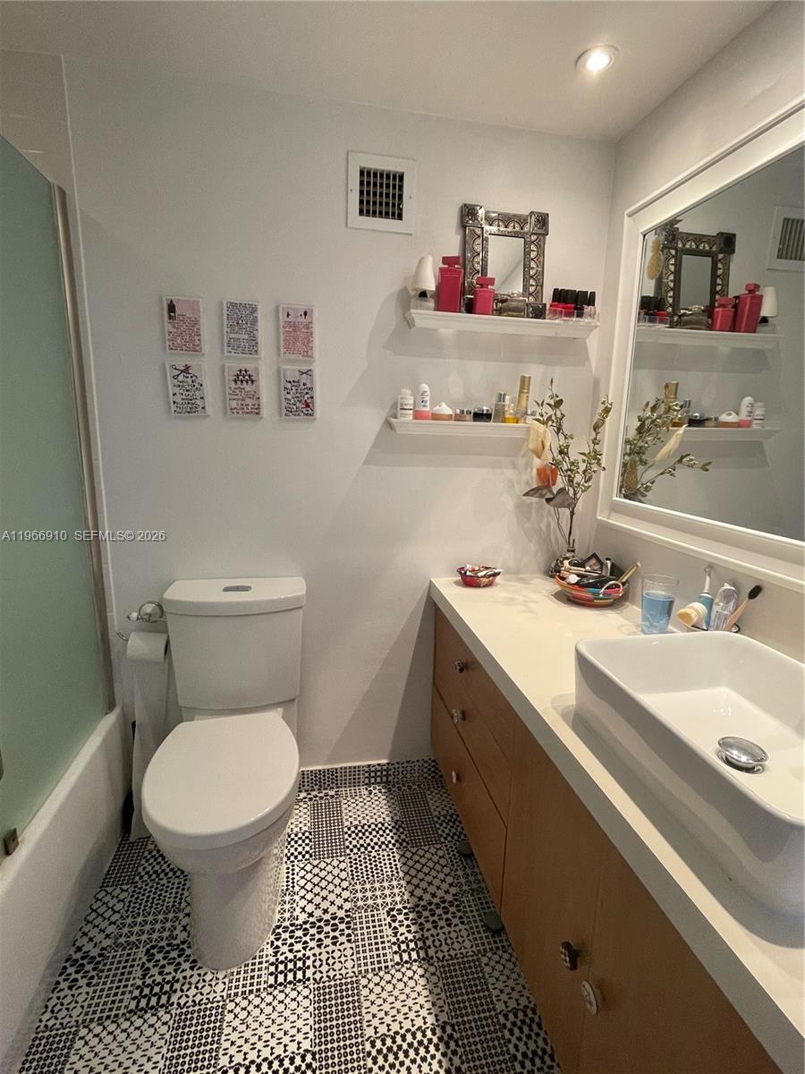 1200 West Ave #1418, Miami Beach FL 33139
