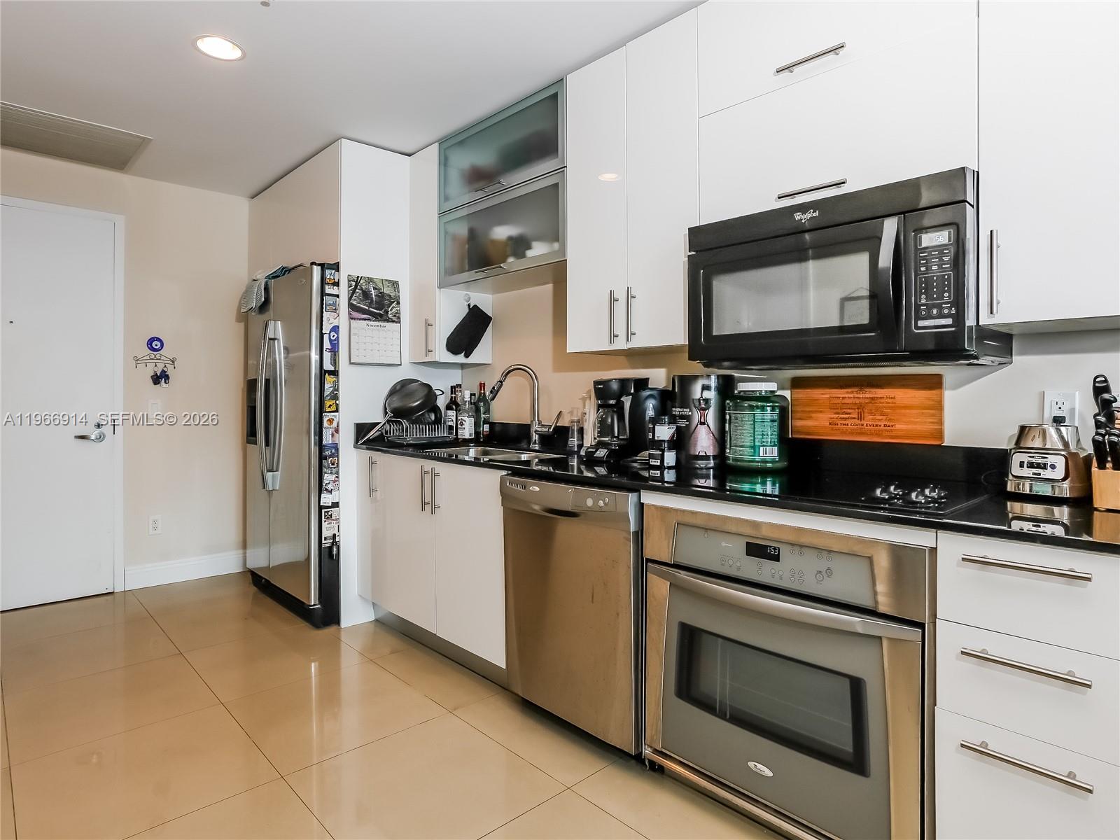 60 SW 13th St #3404, Miami FL 33130