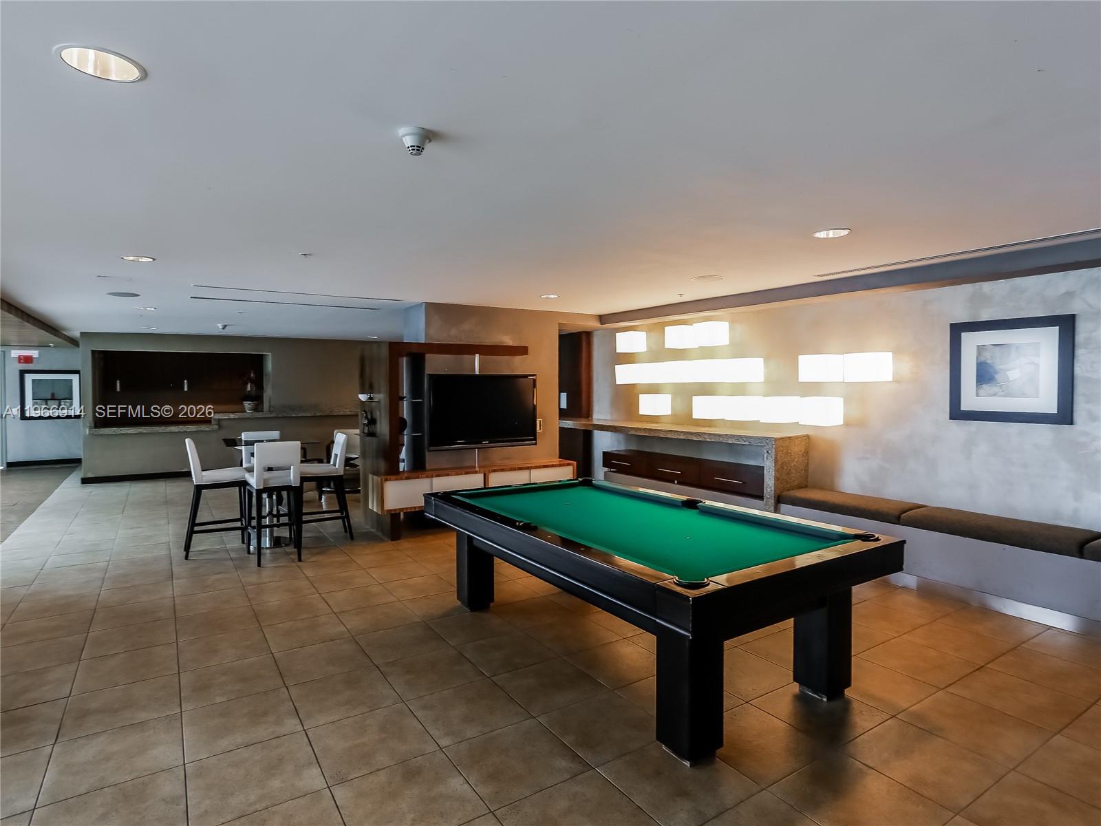60 SW 13th St #3404, Miami FL 33130