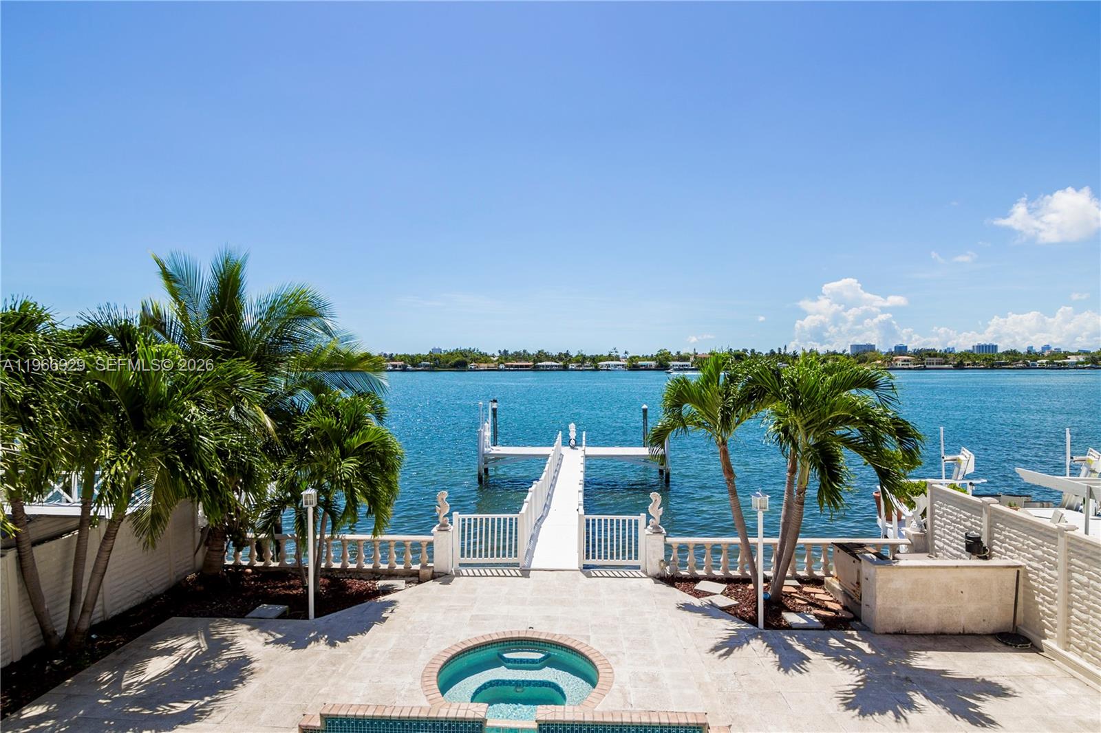 1400 Stillwater Dr, Miami Beach FL 33141