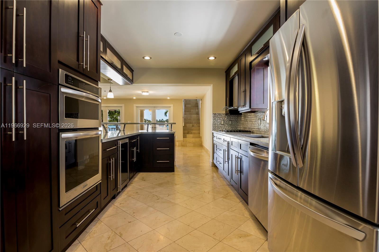 1400 Stillwater Dr, Miami Beach FL 33141