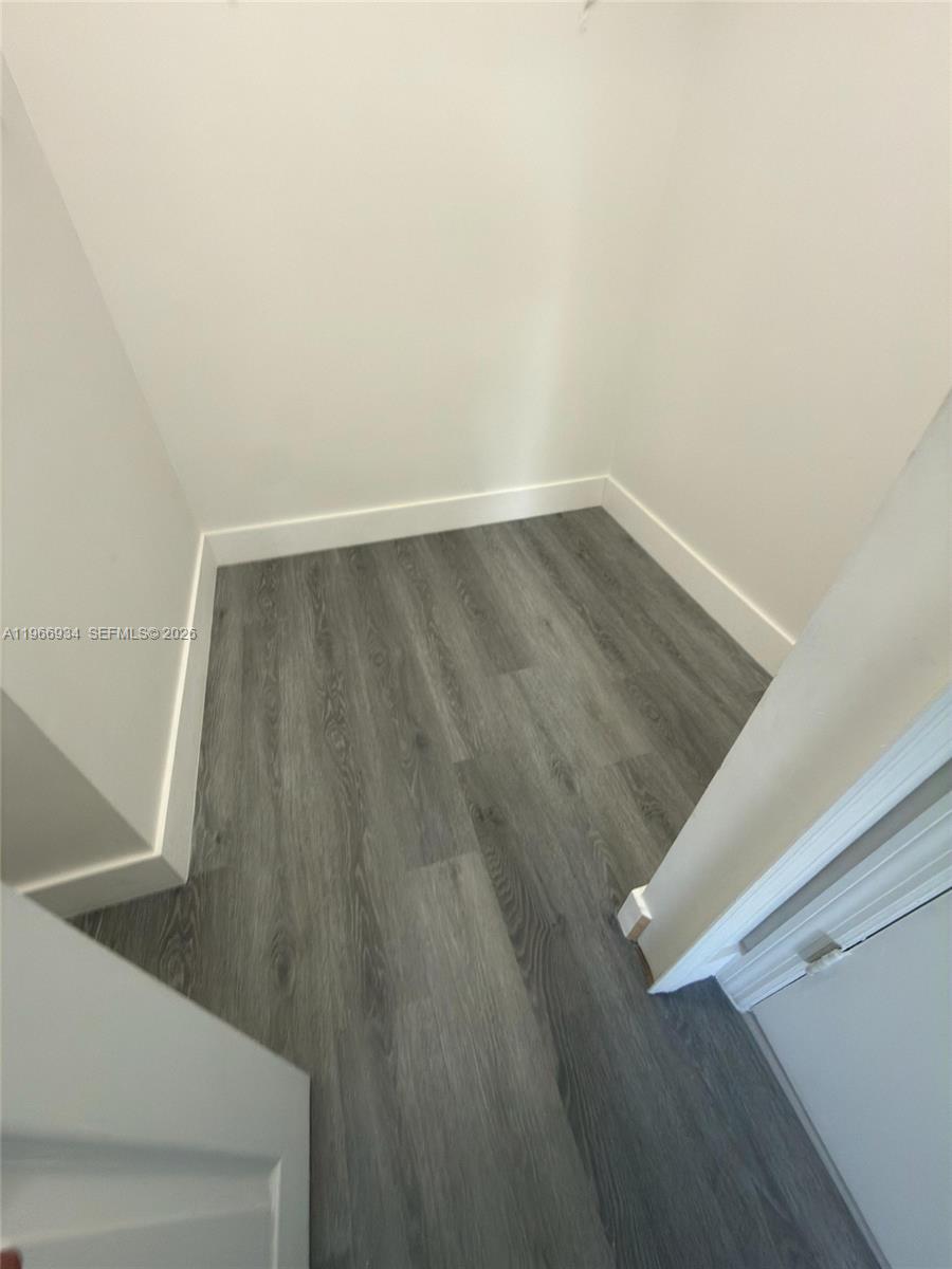 930 NE 34th Ave #201, Homestead FL 33033