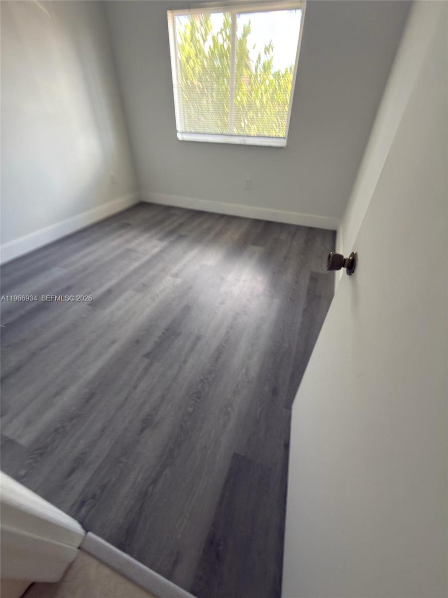 930 NE 34th Ave #201, Homestead FL 33033