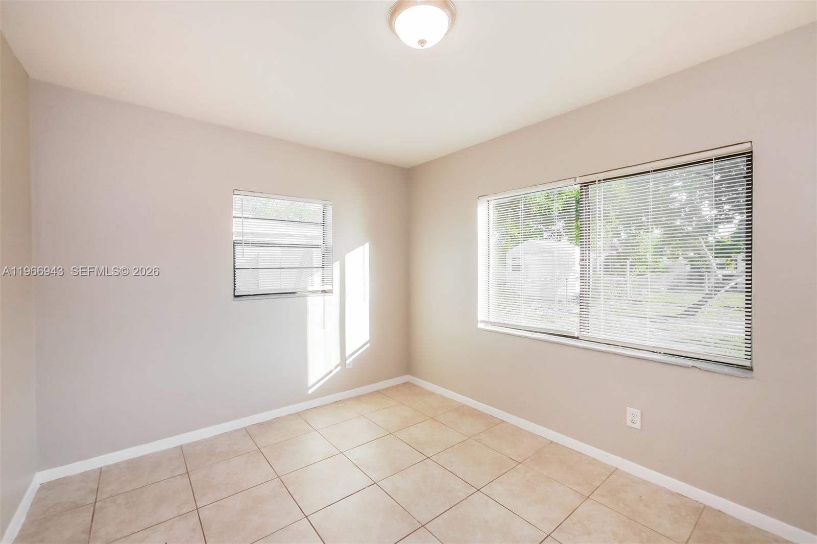 3010 NW 187th St, Miami Gardens FL 33056