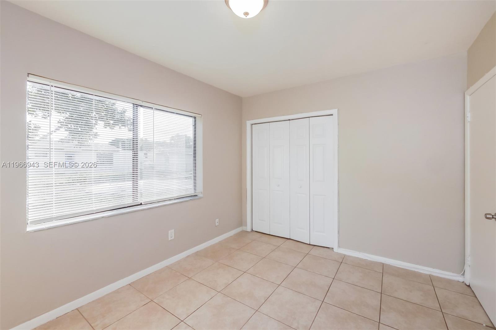 3010 NW 187th St, Miami Gardens FL 33056