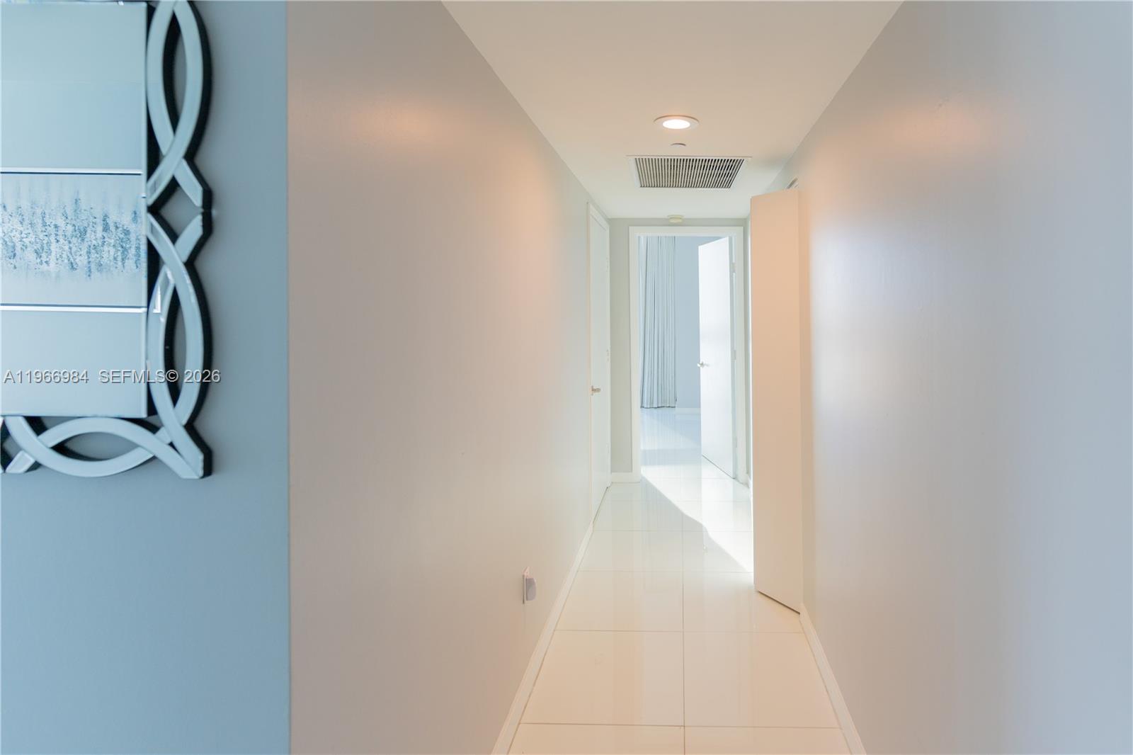 465 Brickell Ave #4802, Miami FL 33131