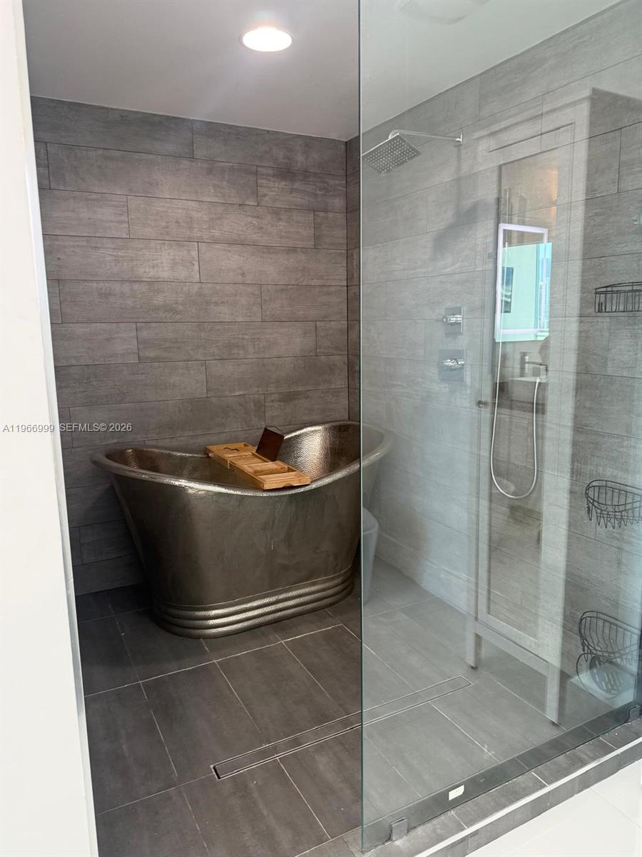 888 Biscayne Blvd #3101, Miami FL 33132