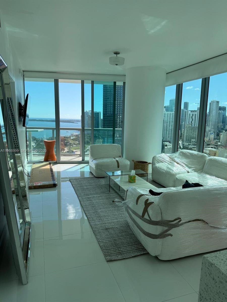 888 Biscayne Blvd #3101, Miami FL 33132