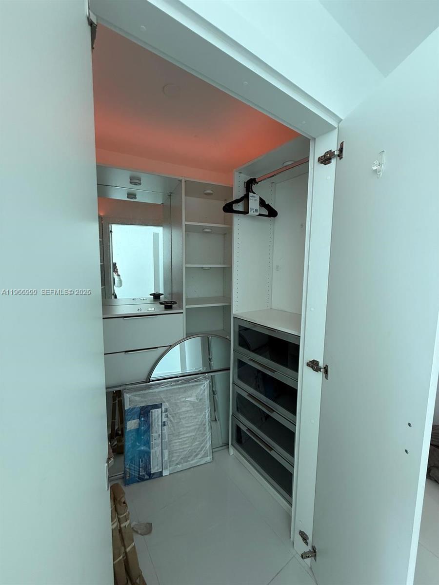 888 Biscayne Blvd #3101, Miami FL 33132