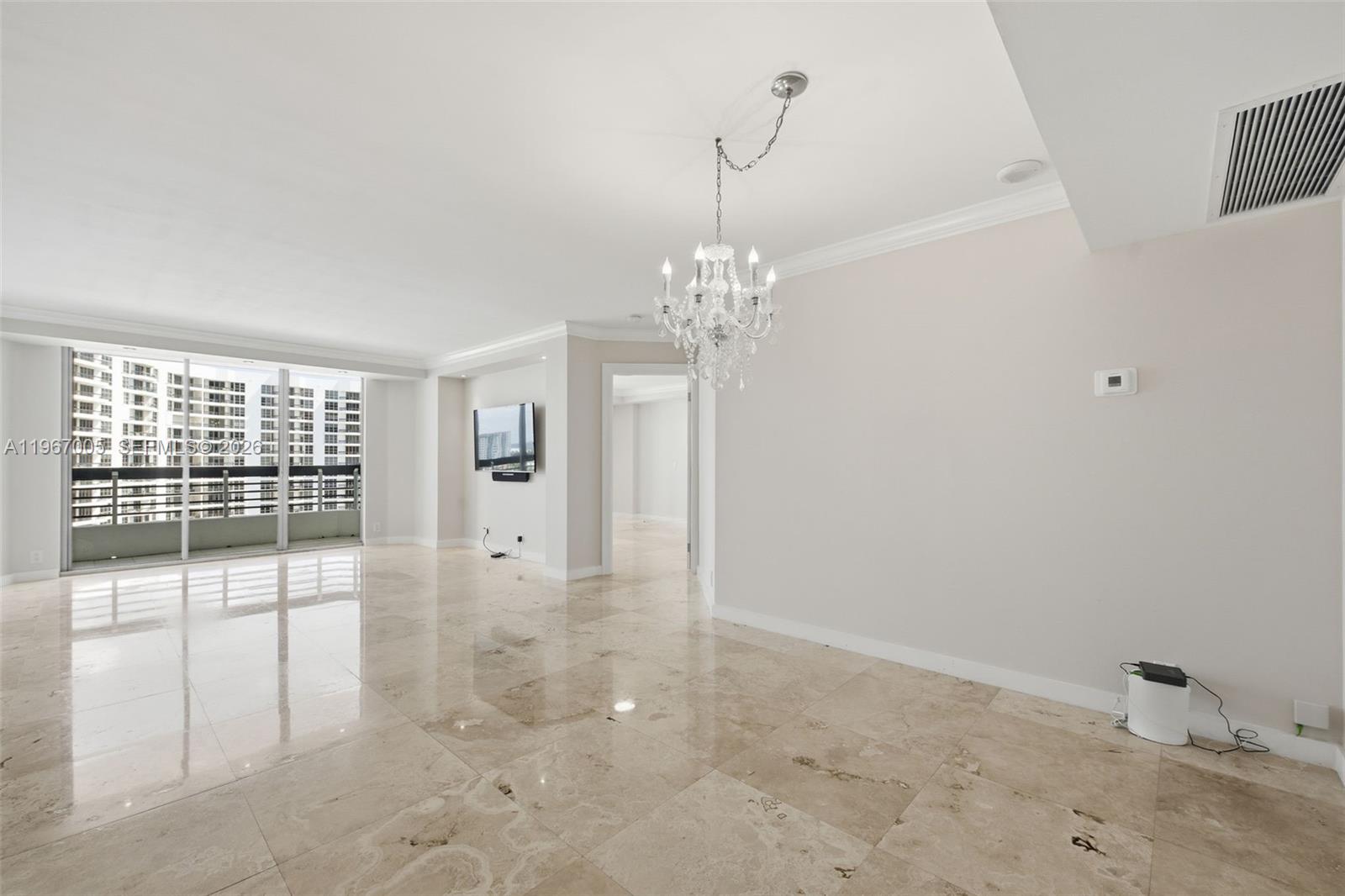 3530 Mystic Pointe Dr #1212, Aventura FL 33180