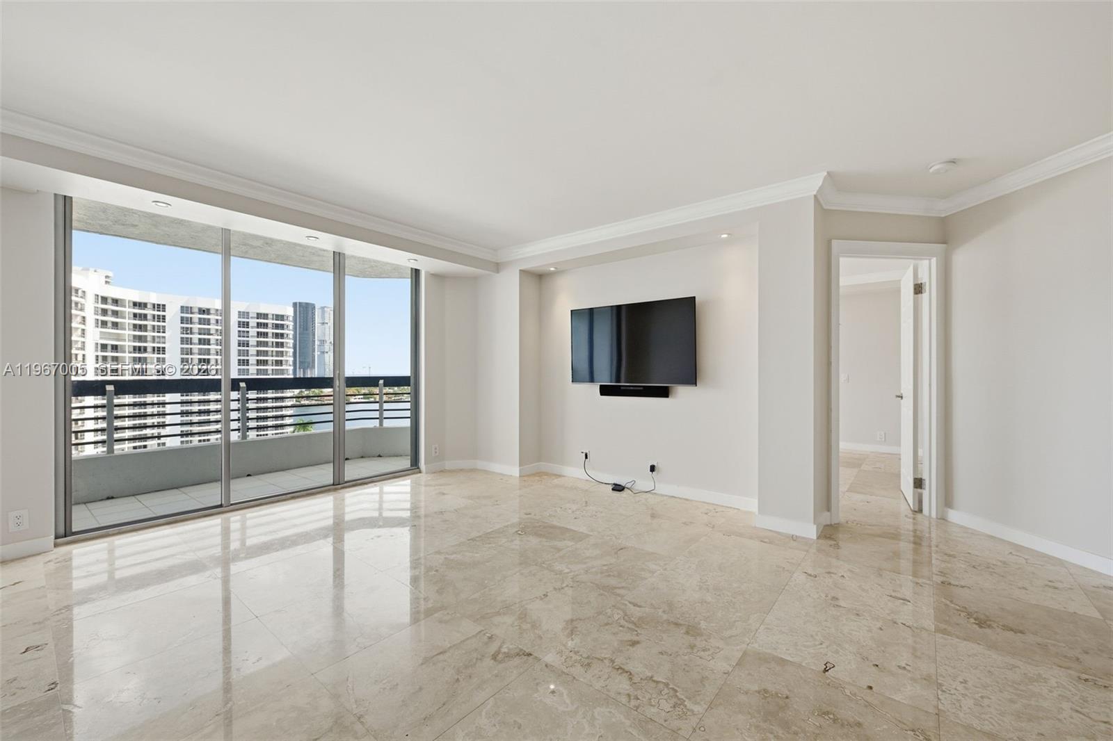 3530 Mystic Pointe Dr #1212, Aventura FL 33180