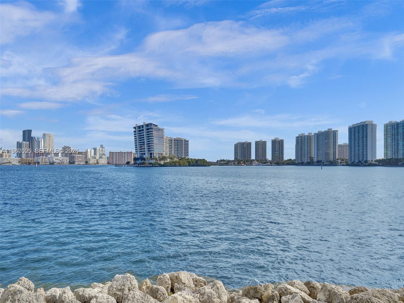 3530 Mystic Pointe Dr #1212, Aventura FL 33180