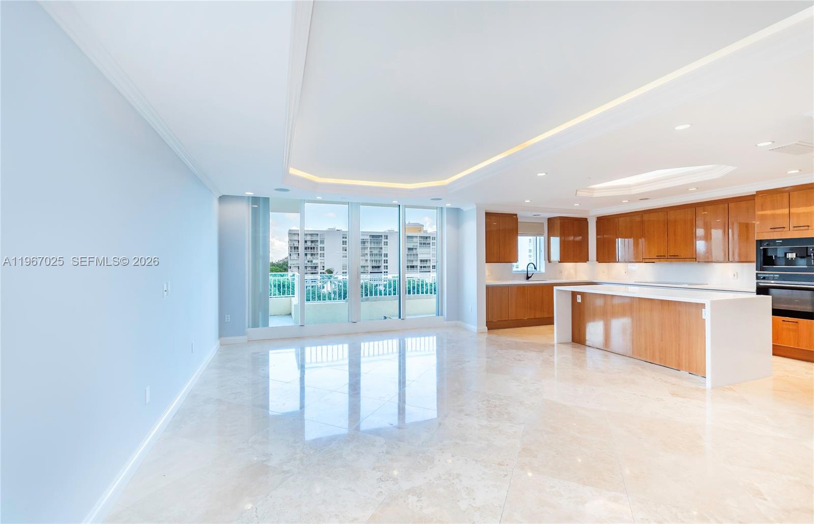 791 Crandon Blvd #507, Key Biscayne FL 33149