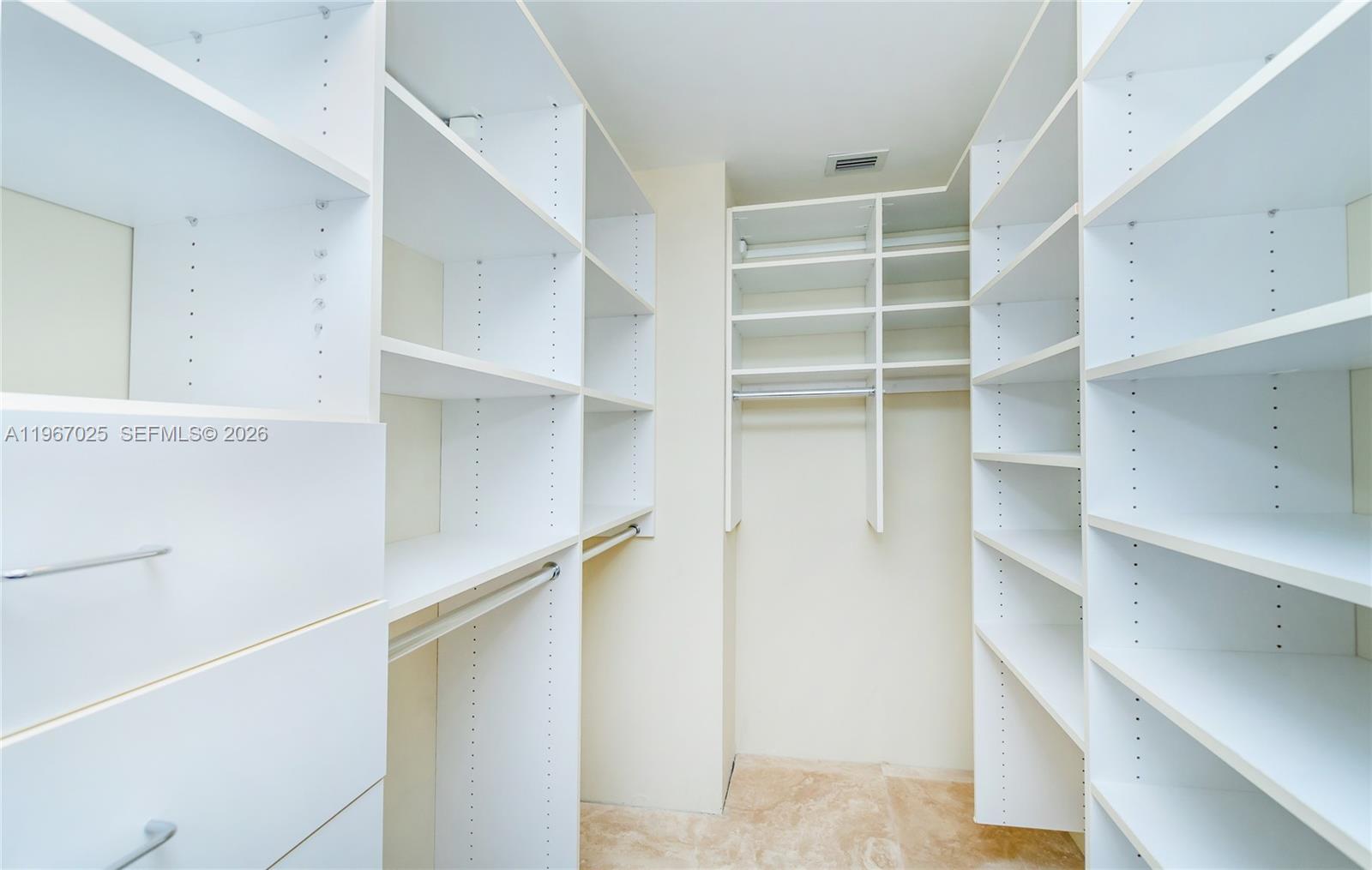 791 Crandon Blvd #507, Key Biscayne FL 33149