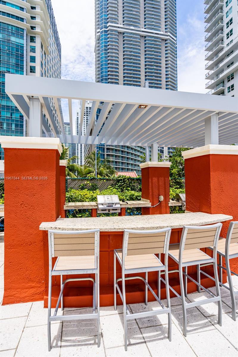 1155 Brickell Bay Dr #303, Miami FL 33131