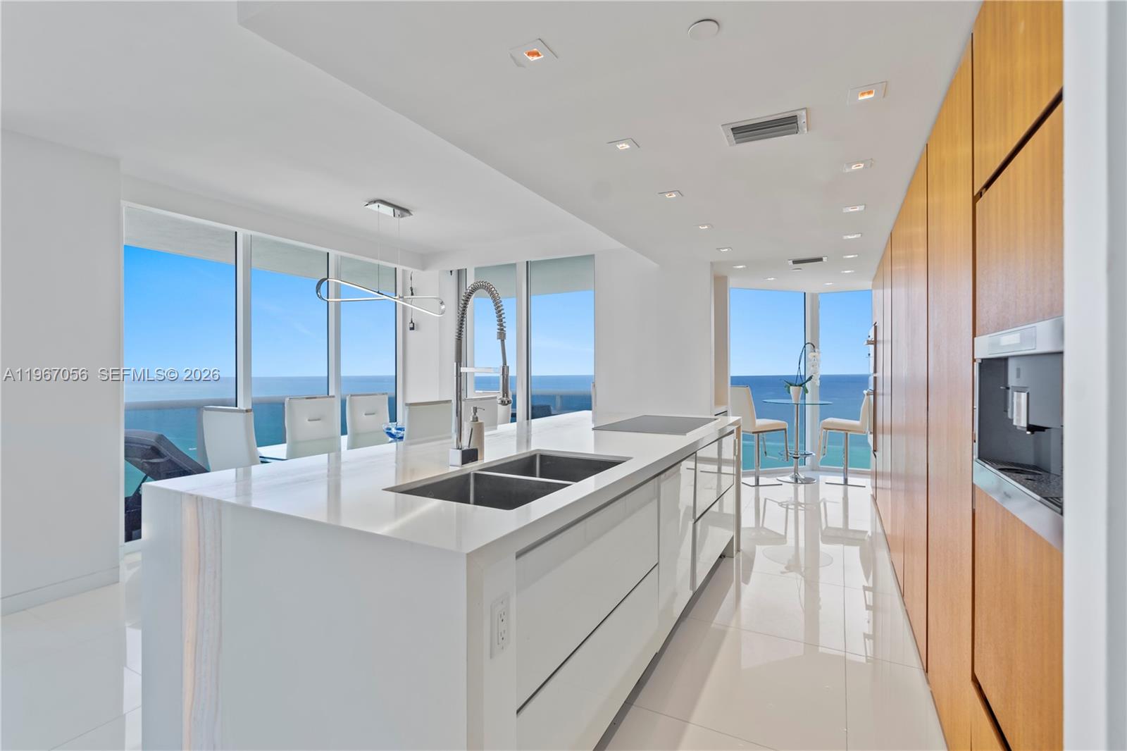 4779 COLLINS AV #3701, Miami Beach FL 33140