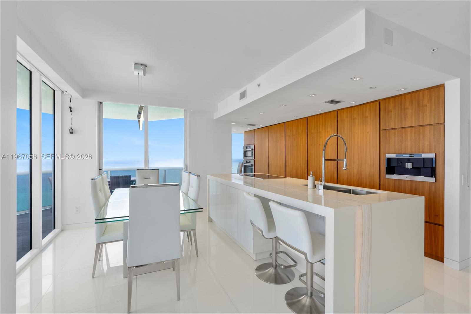 4779 COLLINS AV #3701, Miami Beach FL 33140
