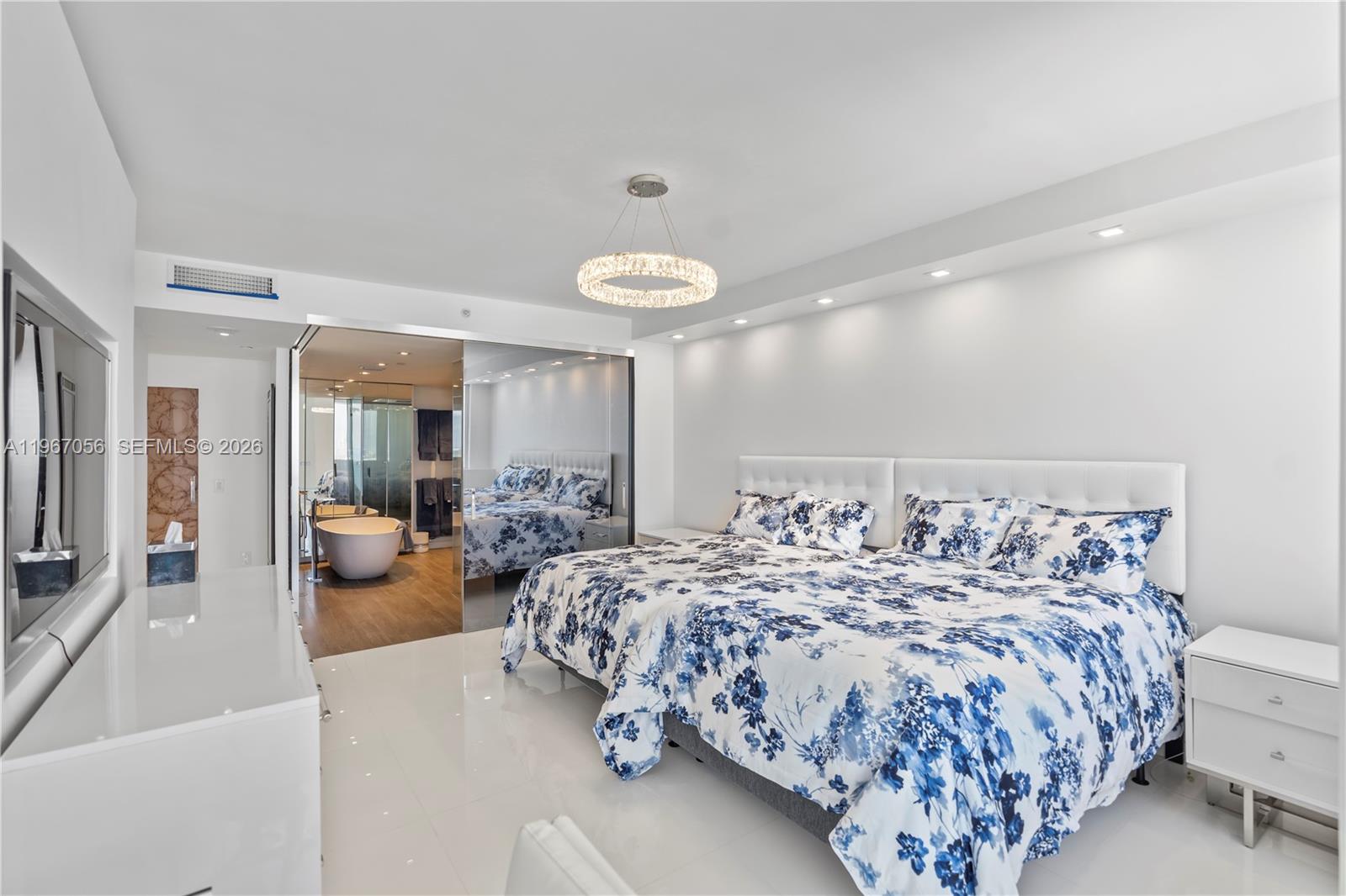 4779 COLLINS AV #3701, Miami Beach FL 33140