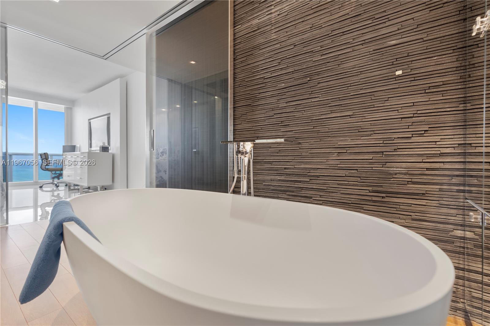 4779 COLLINS AV #3701, Miami Beach FL 33140