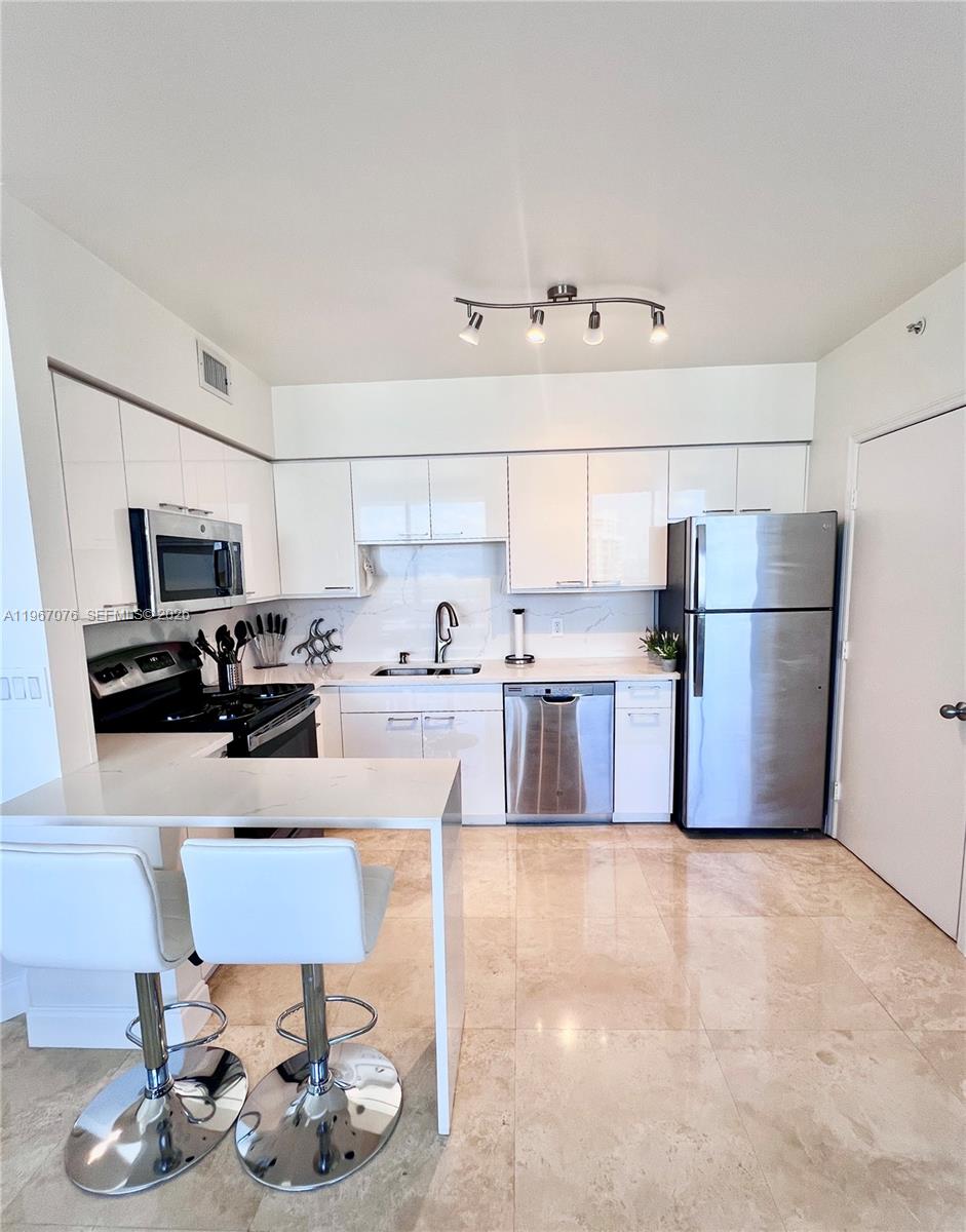 1330 West Ave #3103, Miami Beach FL 33139