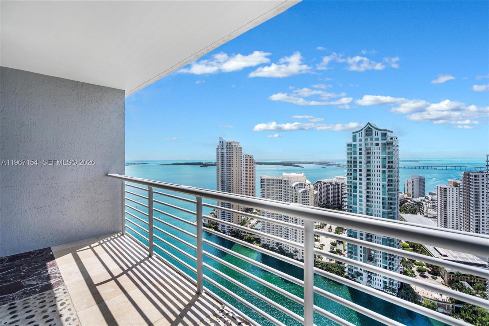325 S Biscayne Blvd #4115, Miami FL 33131