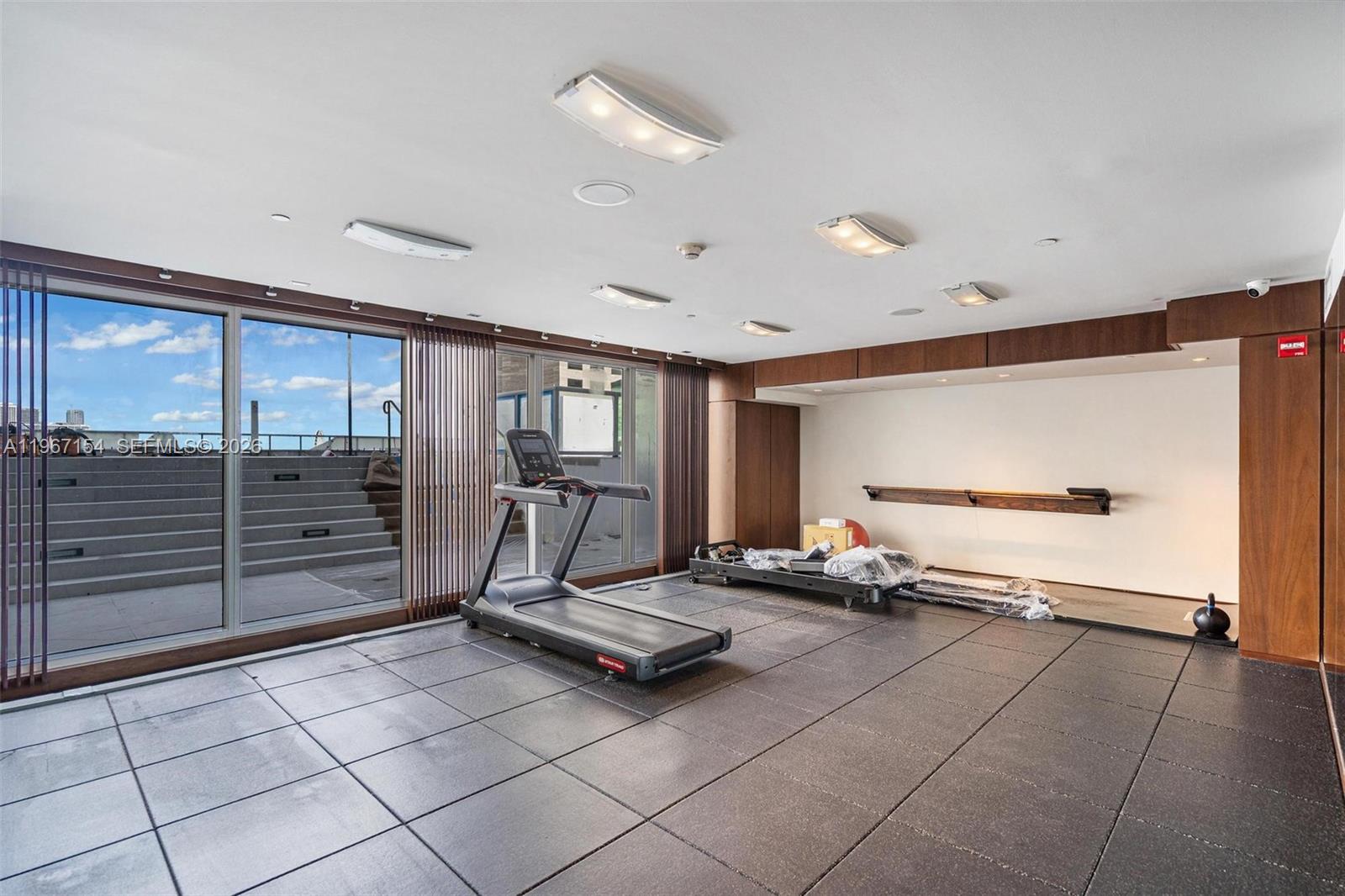 325 S Biscayne Blvd #4115, Miami FL 33131