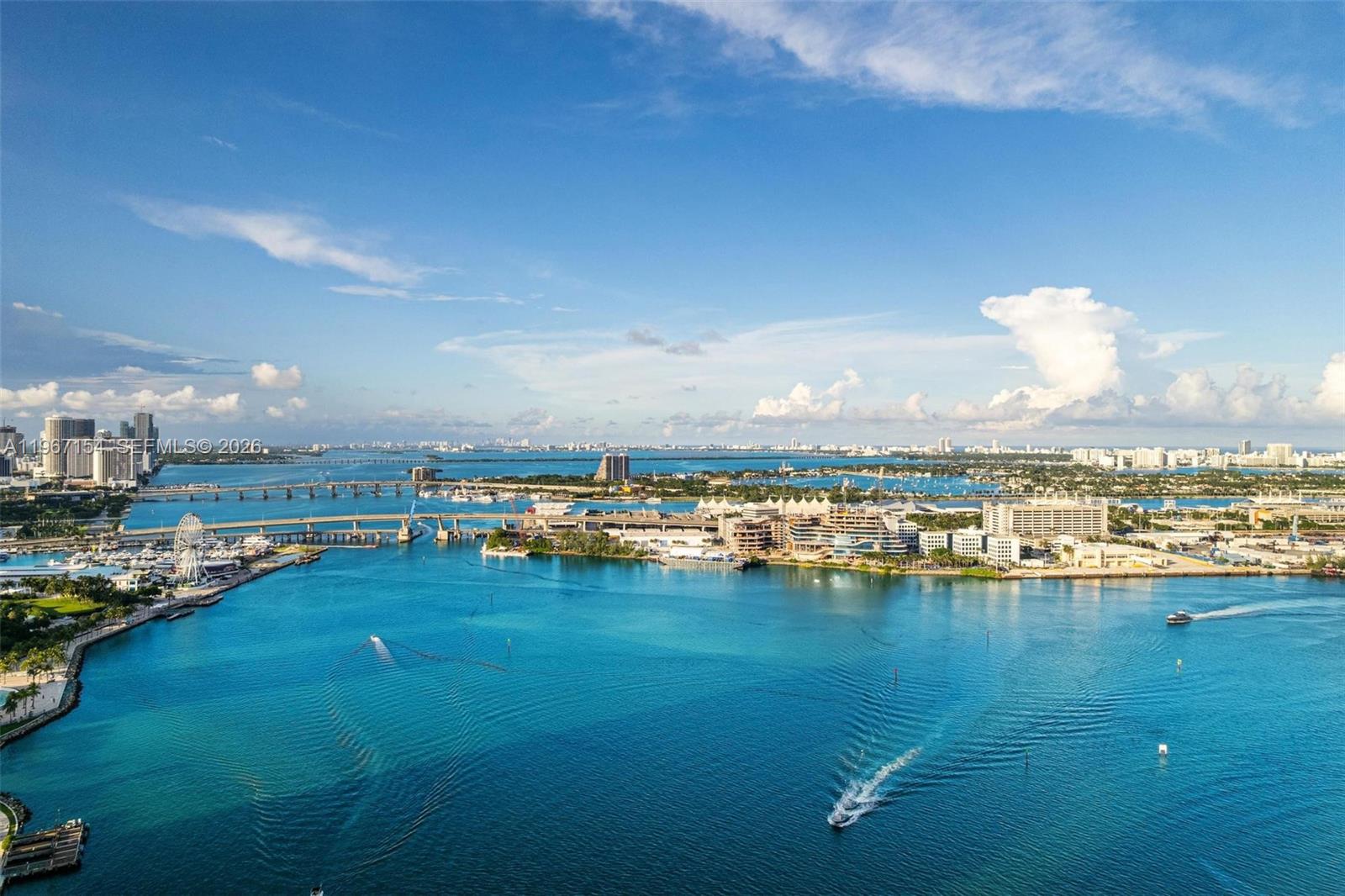 325 S Biscayne Blvd #4115, Miami FL 33131