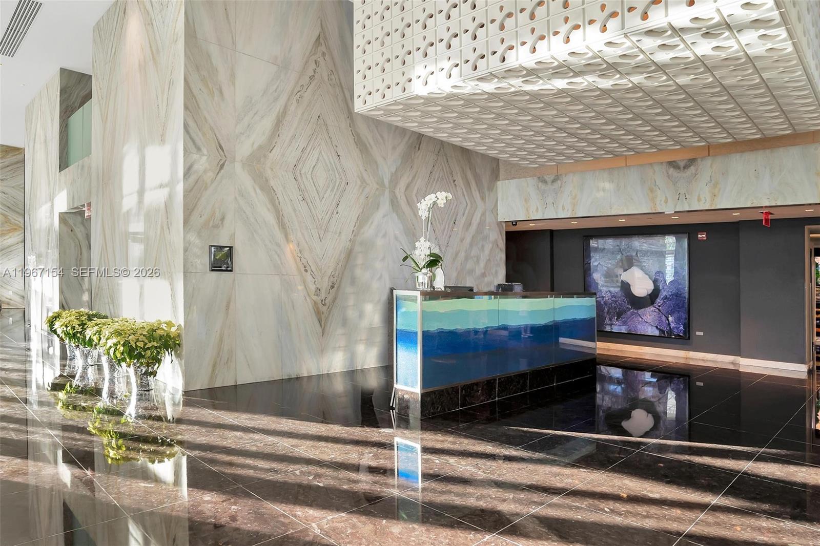 325 S Biscayne Blvd #4115, Miami FL 33131