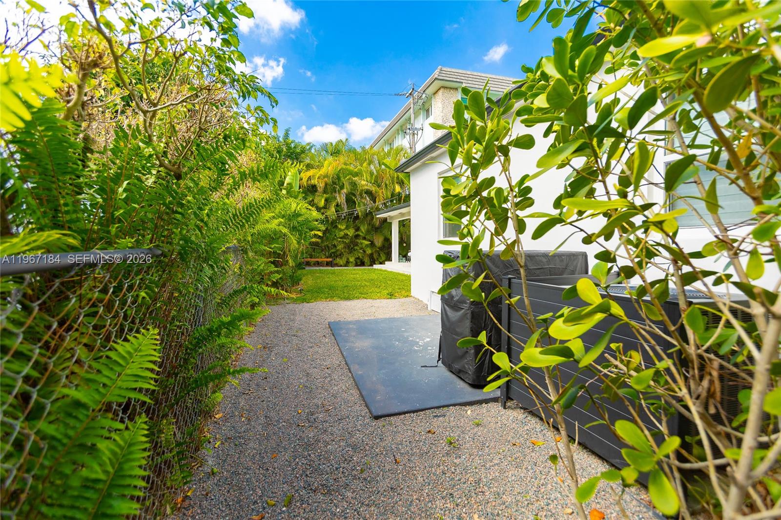 814 Monterey St, Coral Gables FL 33134