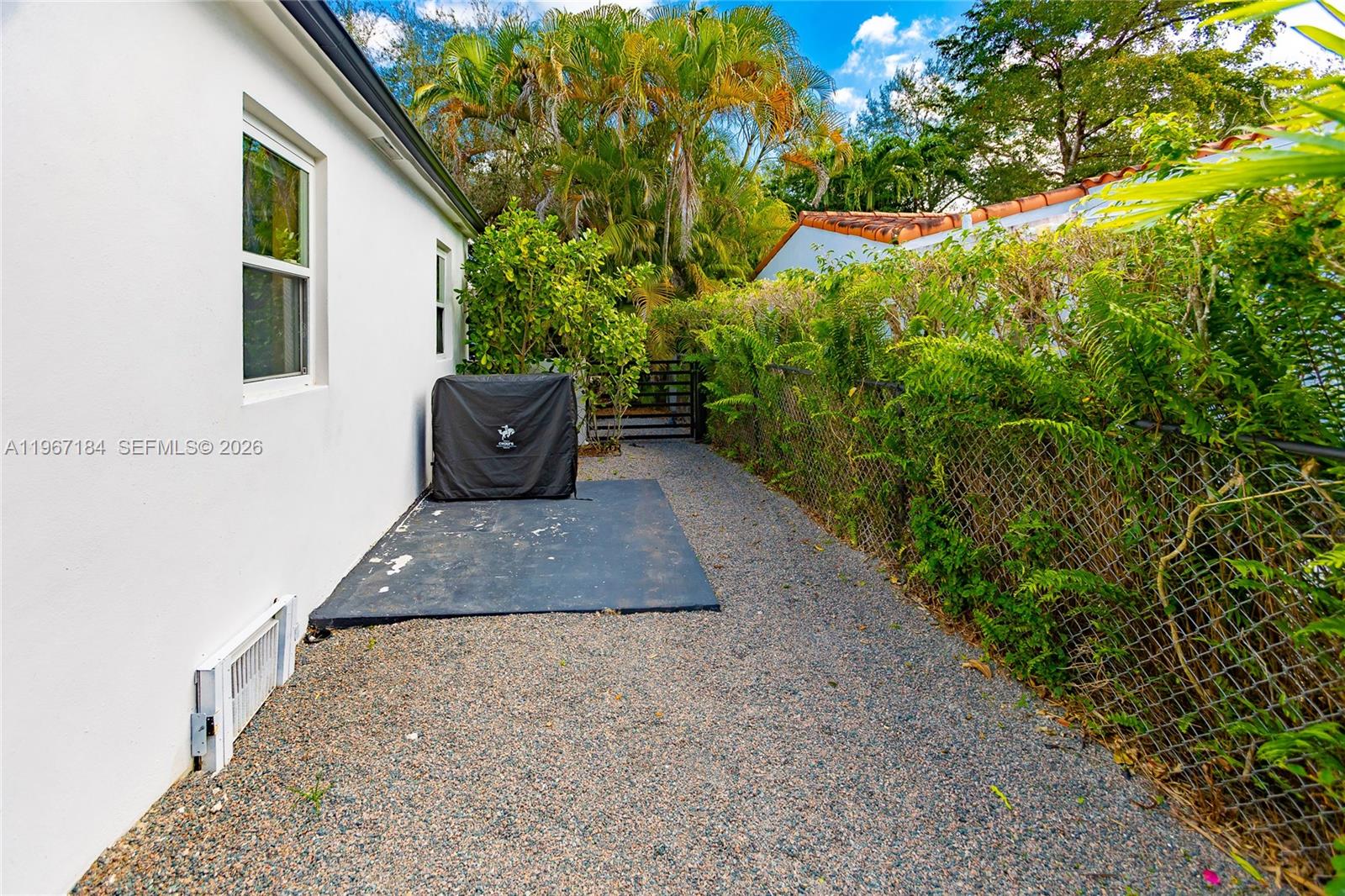 814 Monterey St, Coral Gables FL 33134