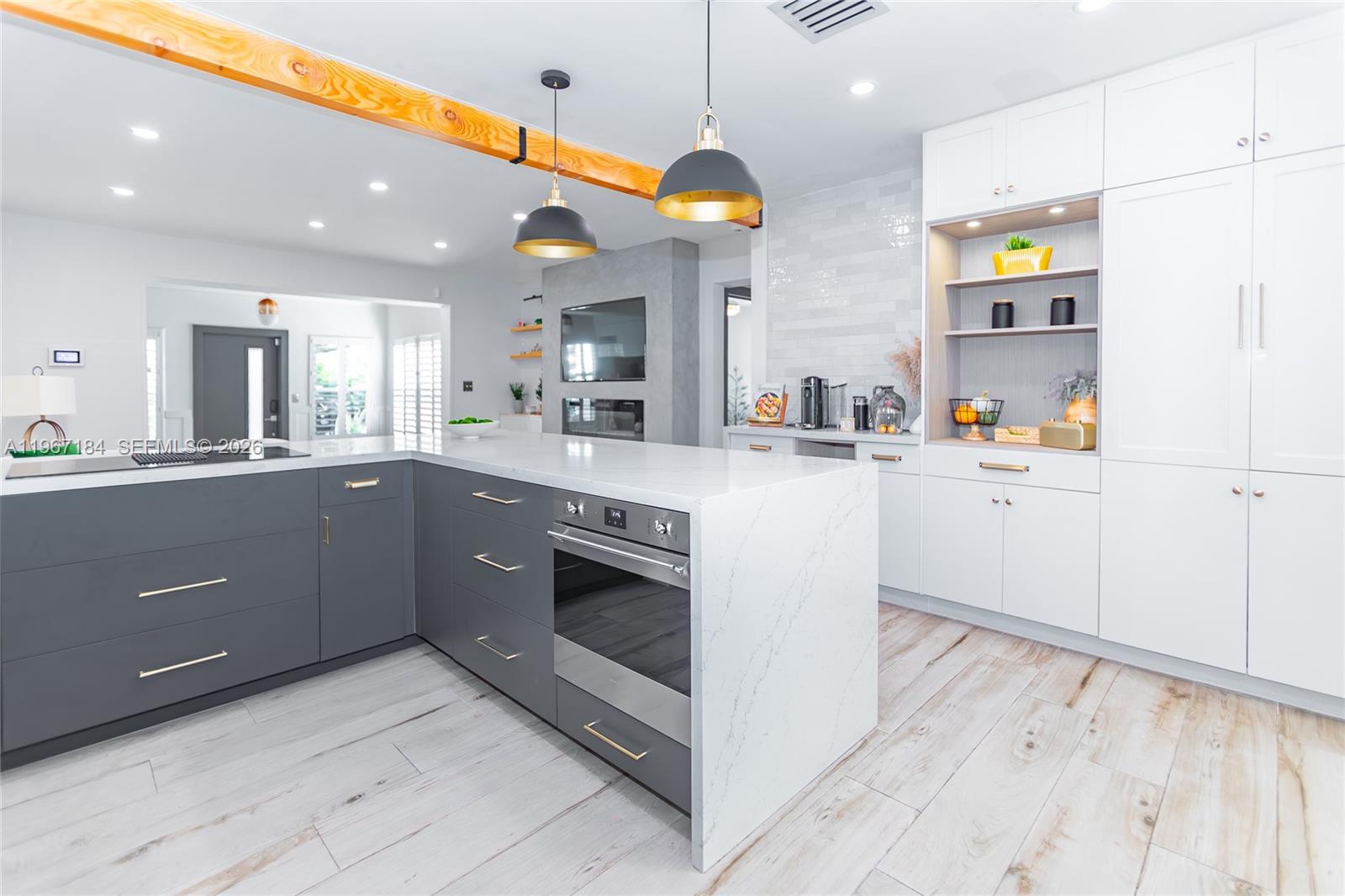 814 Monterey St, Coral Gables FL 33134