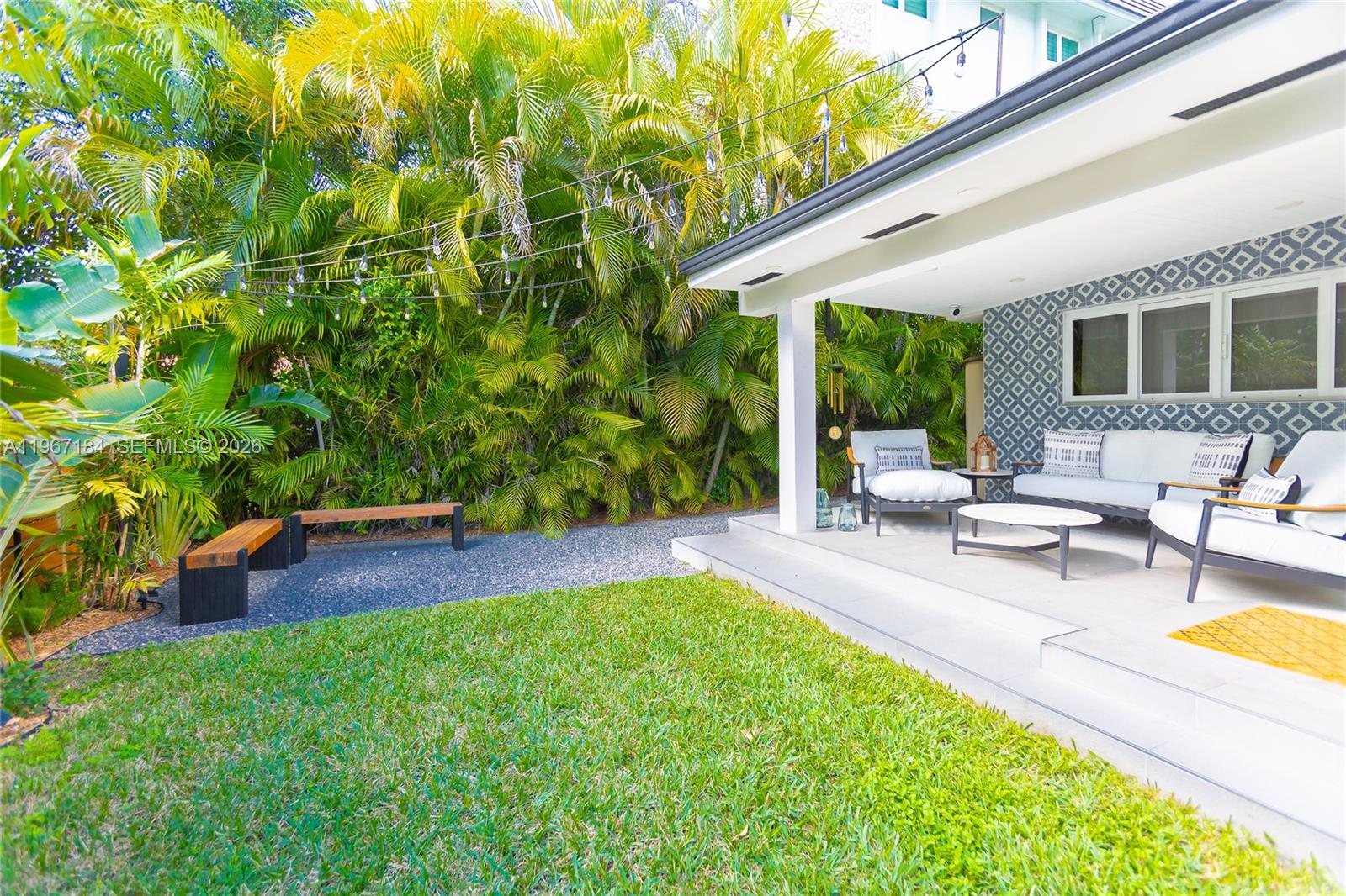 814 Monterey St, Coral Gables FL 33134