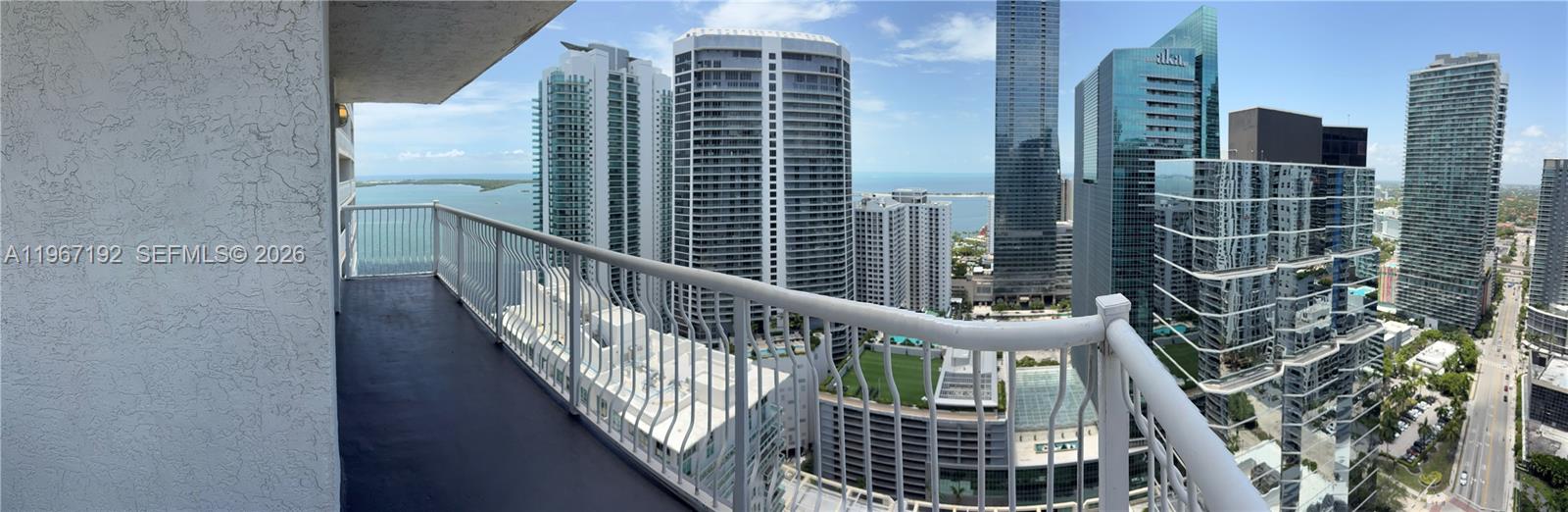 1200 Brickell Bay Dr #3923, Miami FL 33131