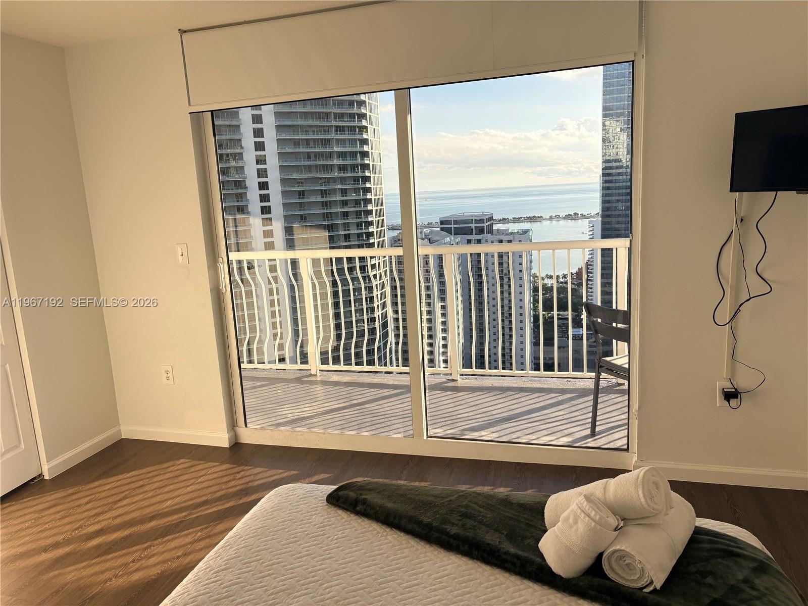 1200 Brickell Bay Dr #3923, Miami FL 33131