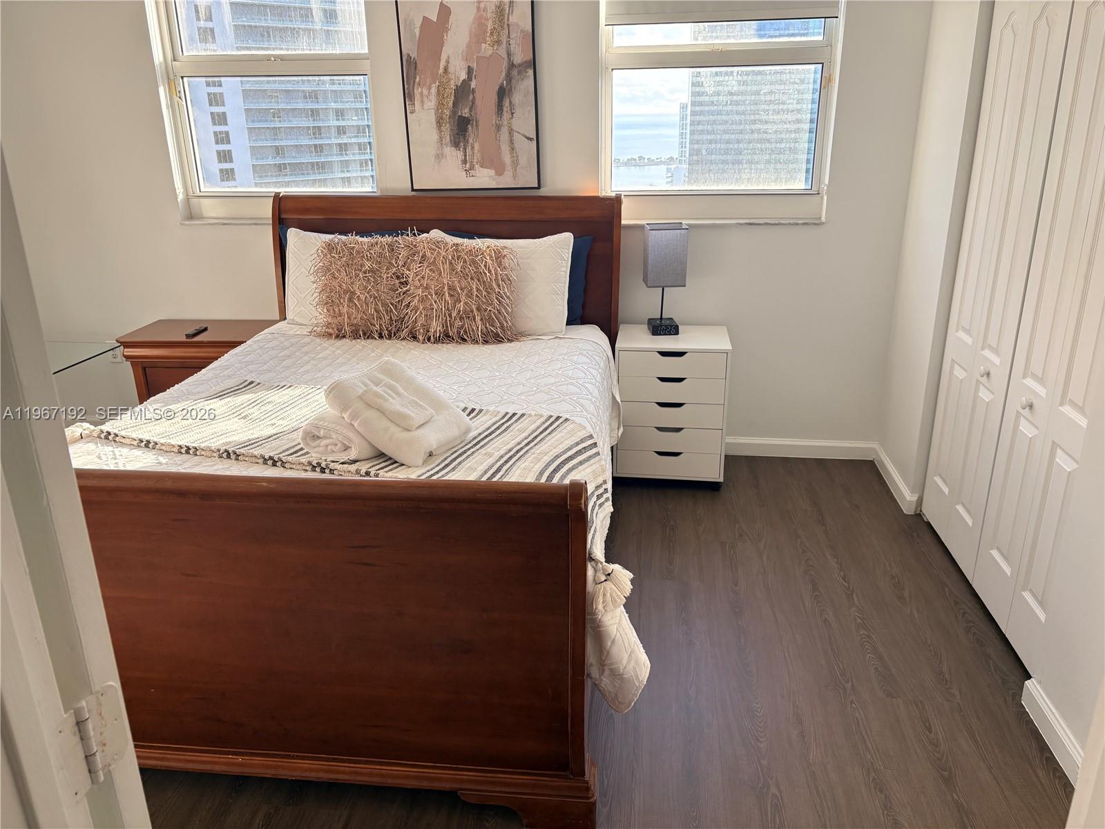 1200 Brickell Bay Dr #3923, Miami FL 33131