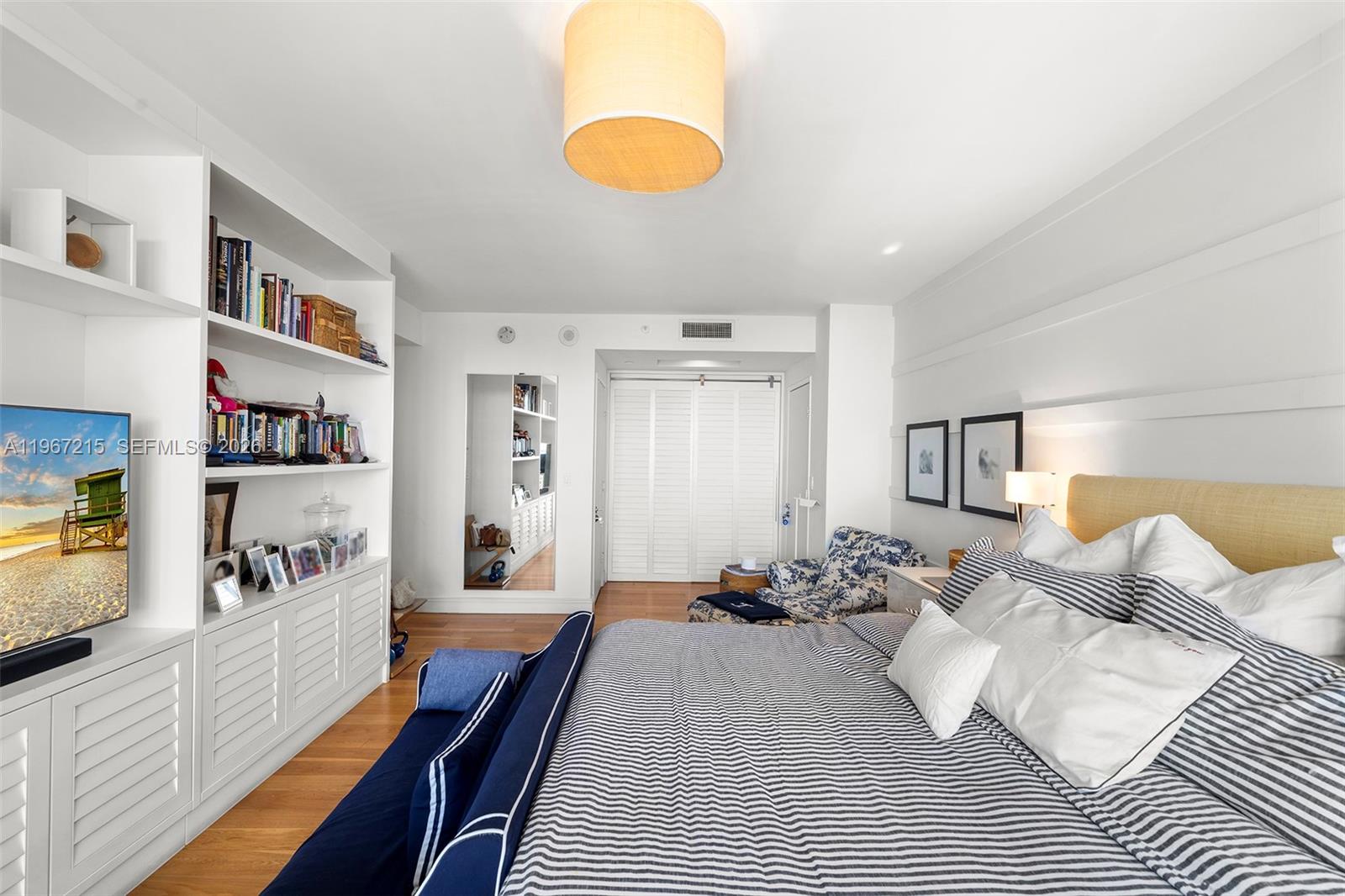 789 Crandon Blvd #1001, Key Biscayne FL 33149