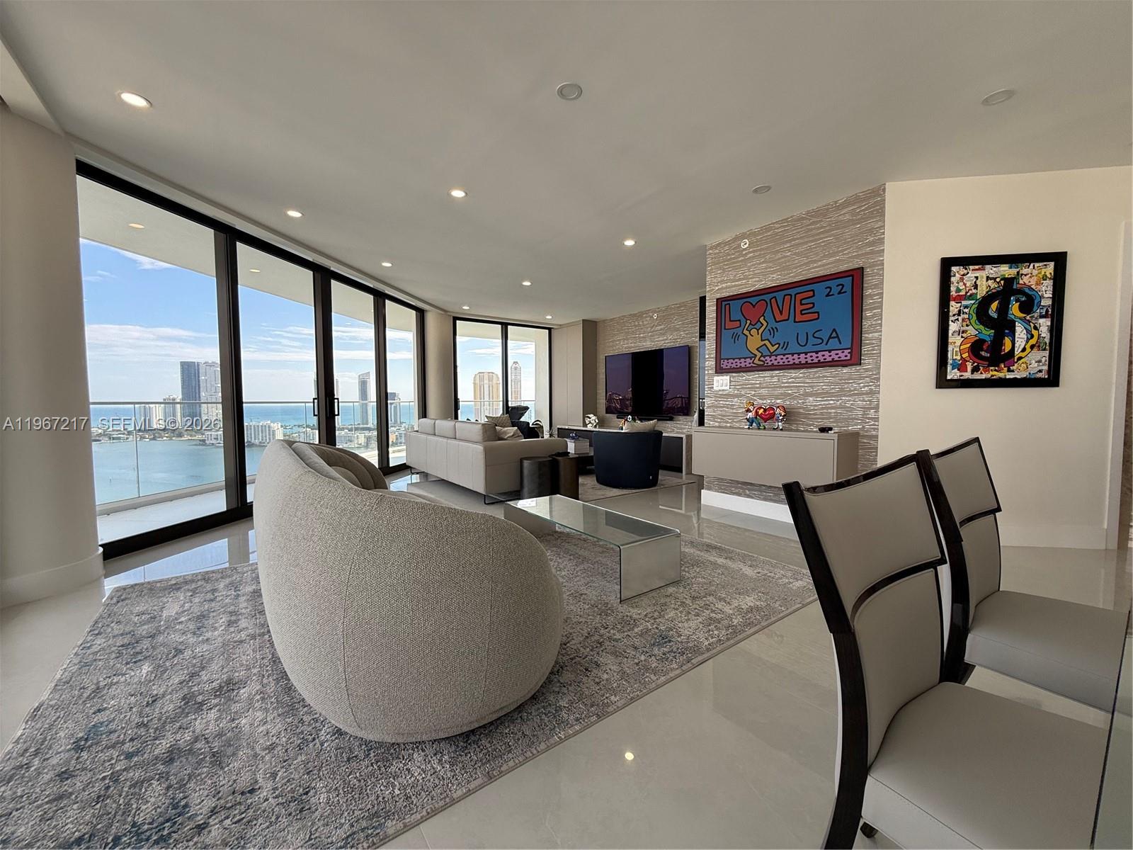 2800 Island Blvd #2804, Aventura FL 33160