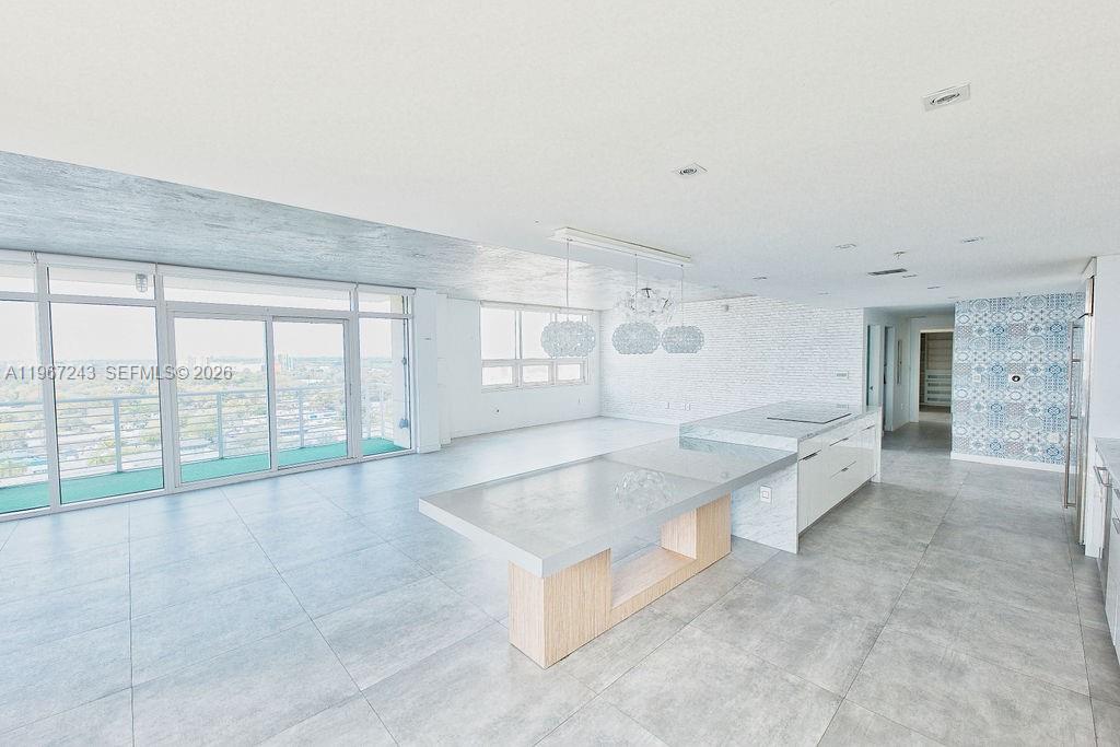 3250 NE 1st Ave #1115, Miami FL 33137